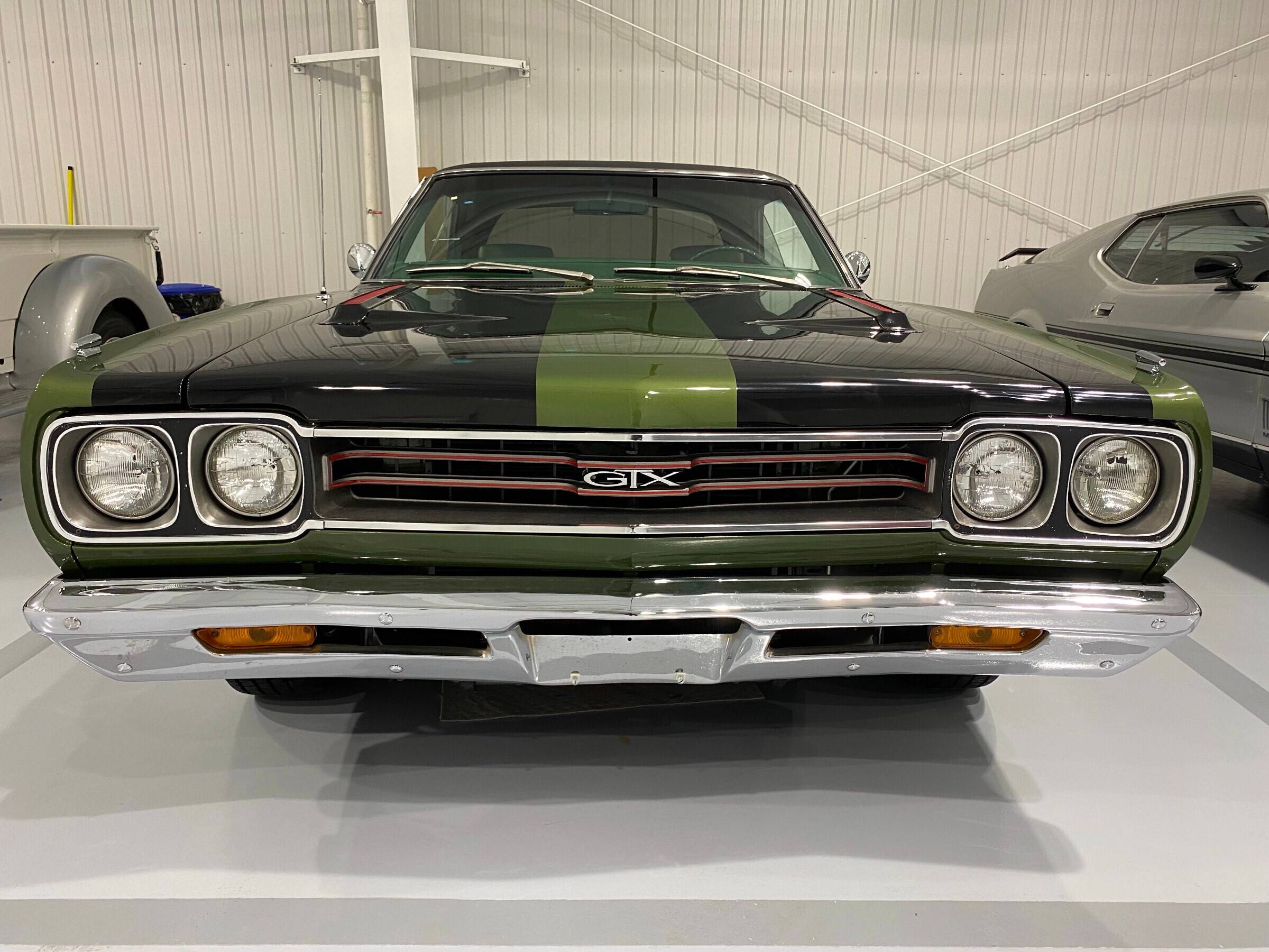 1969 Plymouth GTX 2