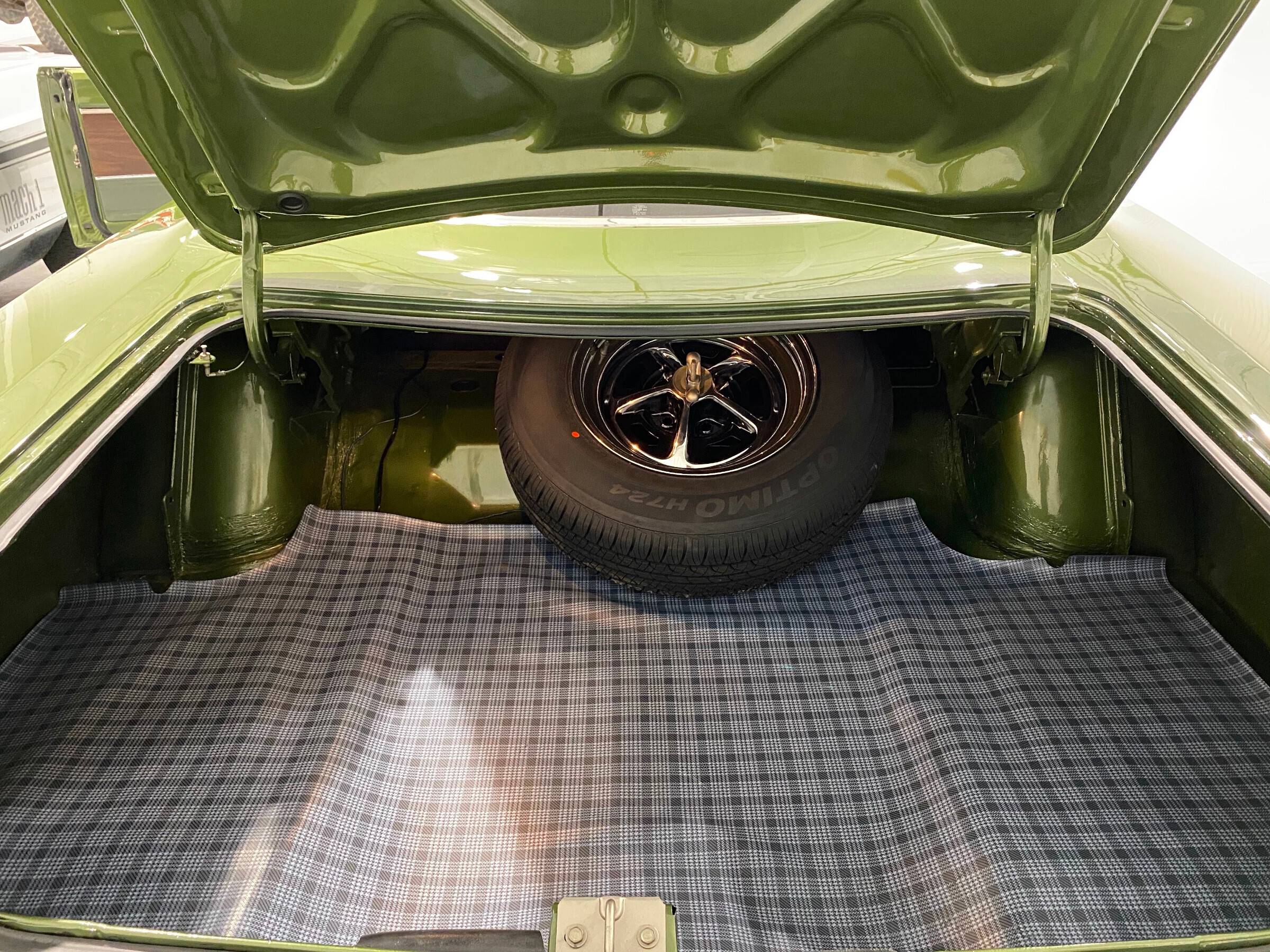 1969 Plymouth GTX 19