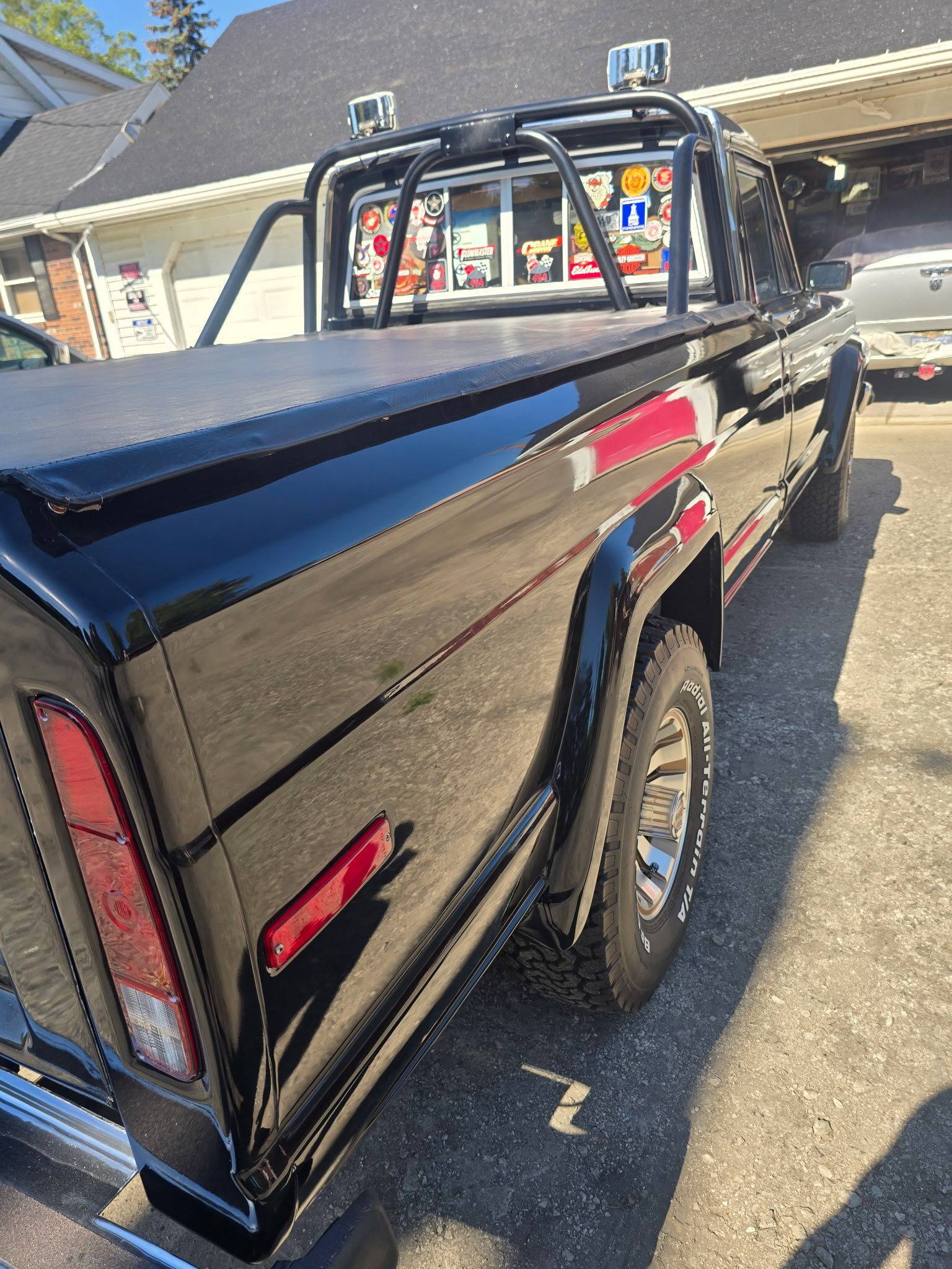 1977 Jeep J10 4x4 18