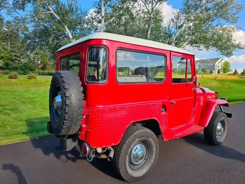 1971 Toyota Land Cruiser 13