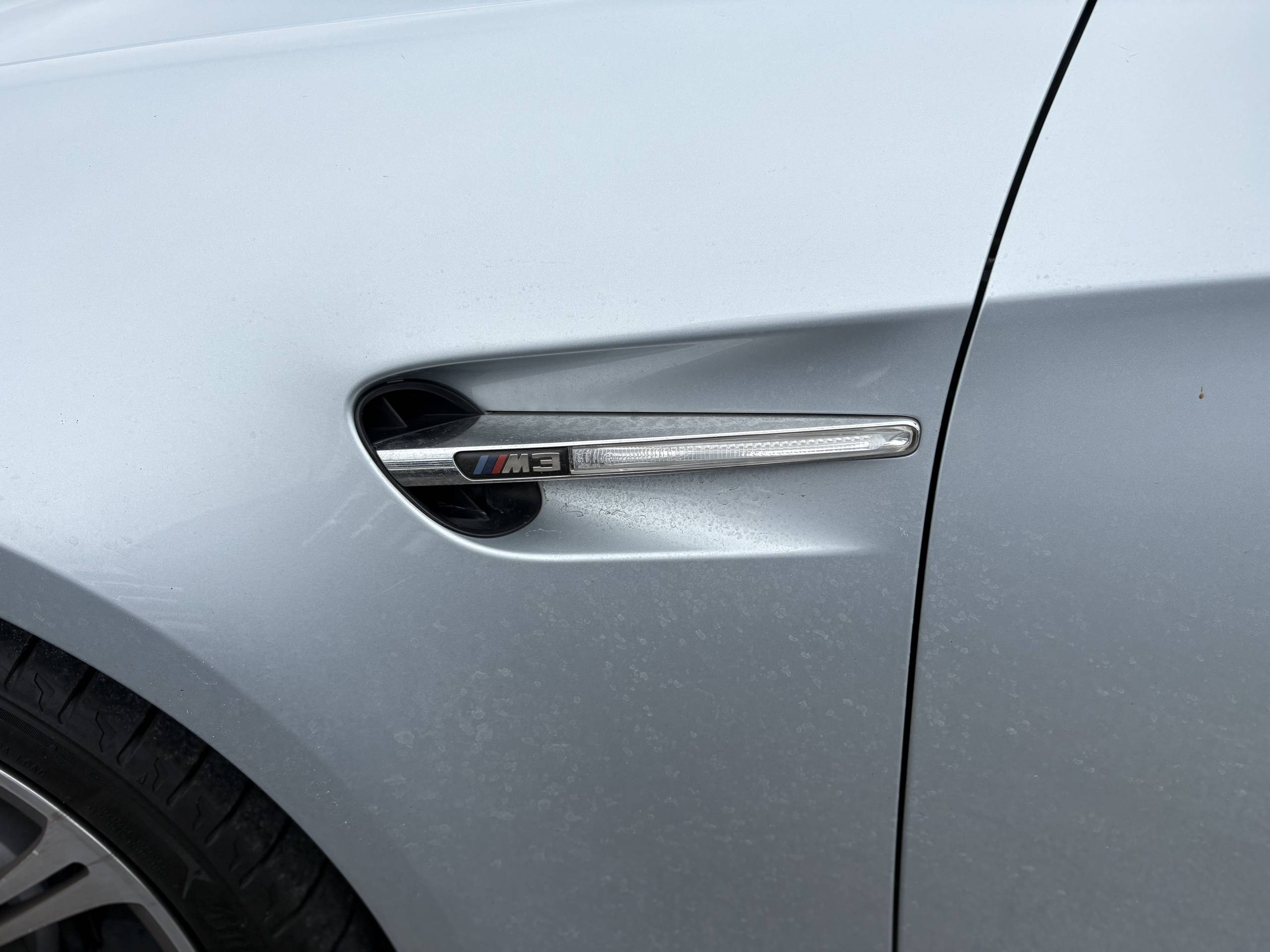 2013 BMW 3 Series 24