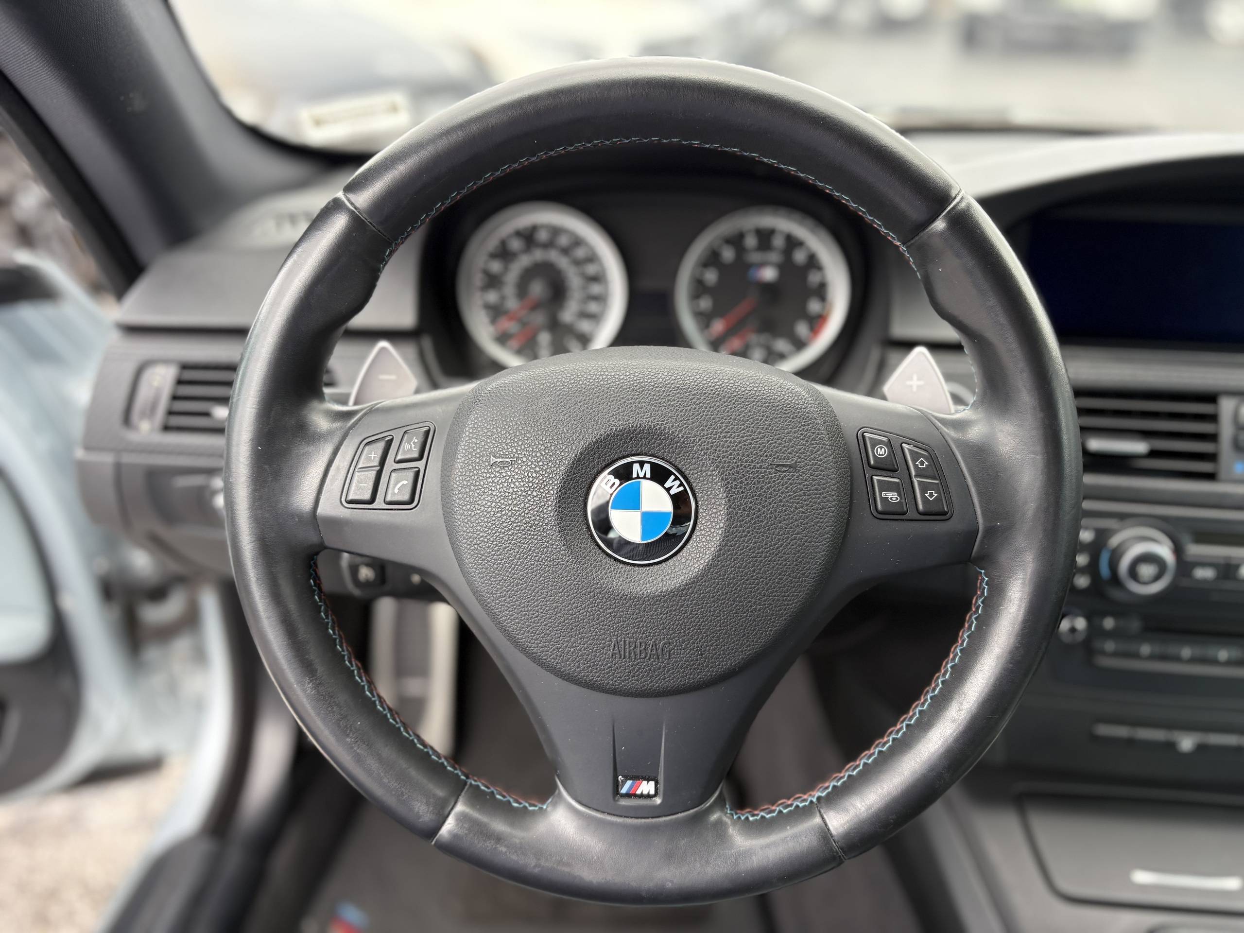 2013 BMW 3 Series 32