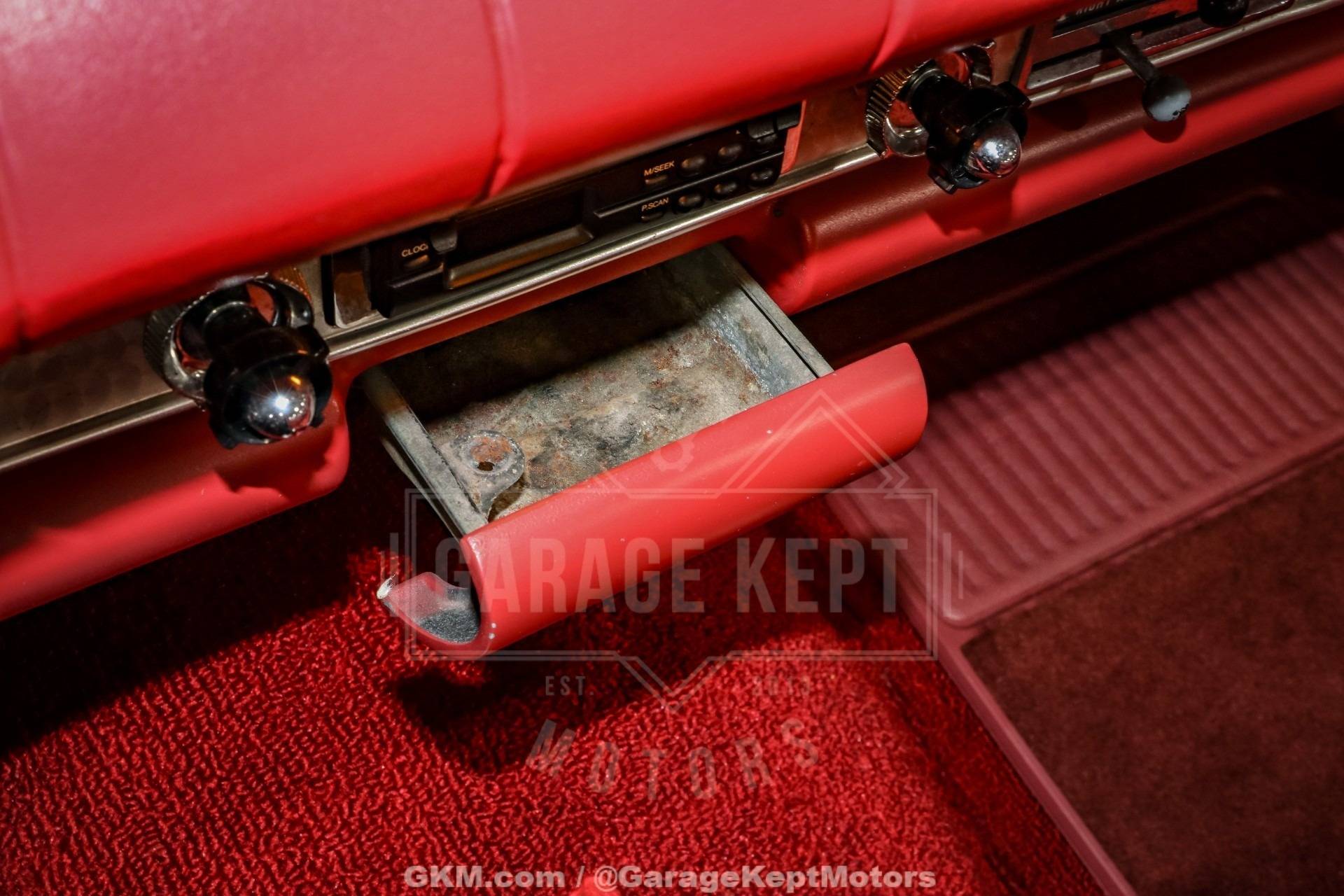 1957 Ford Thunderbird 241