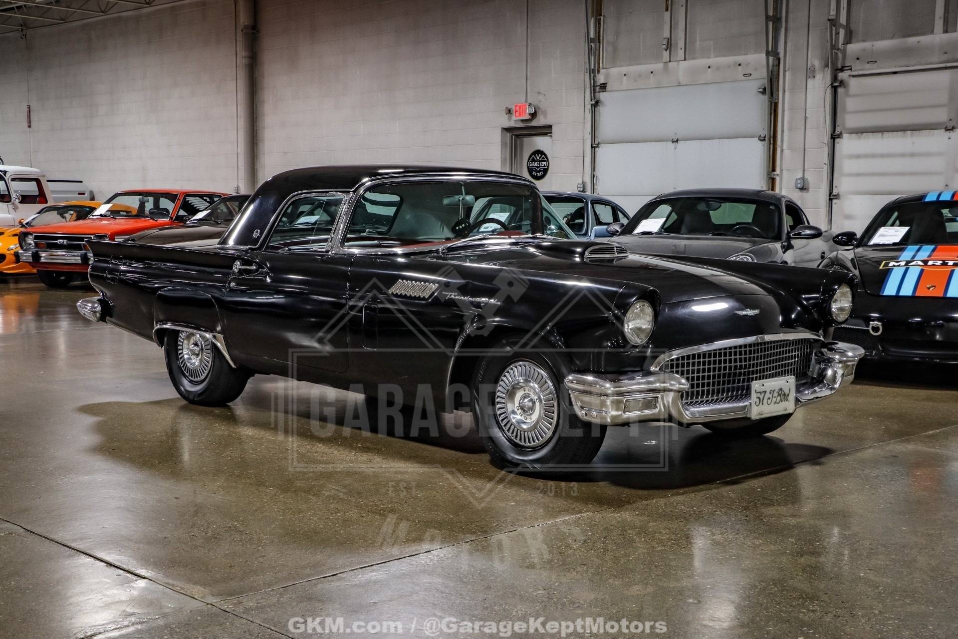 1957 Ford Thunderbird 23