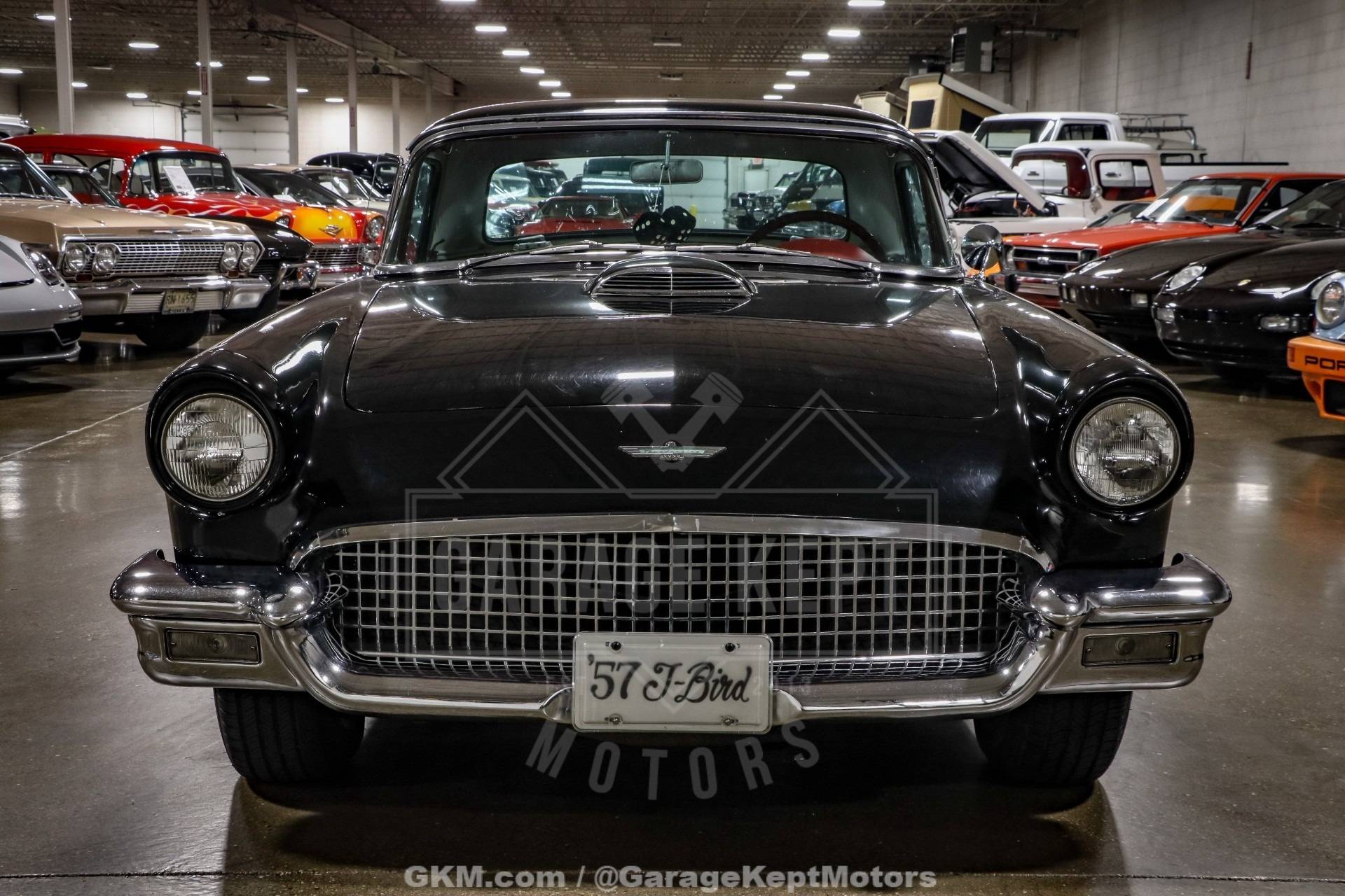 1957 Ford Thunderbird 37