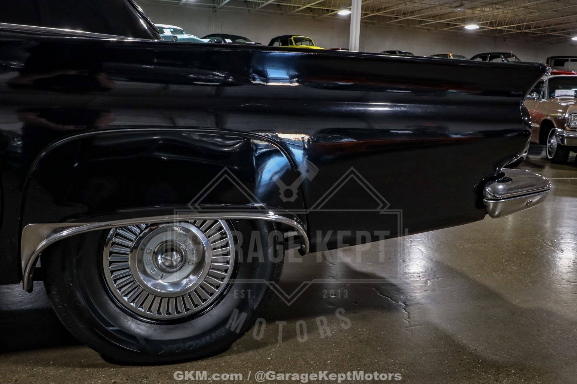 1957 Ford Thunderbird 67