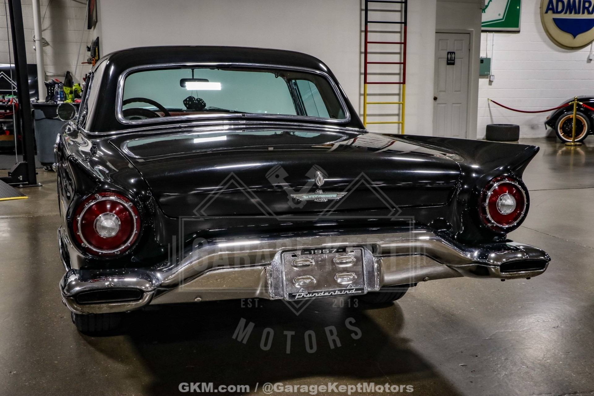 1957 Ford Thunderbird 79