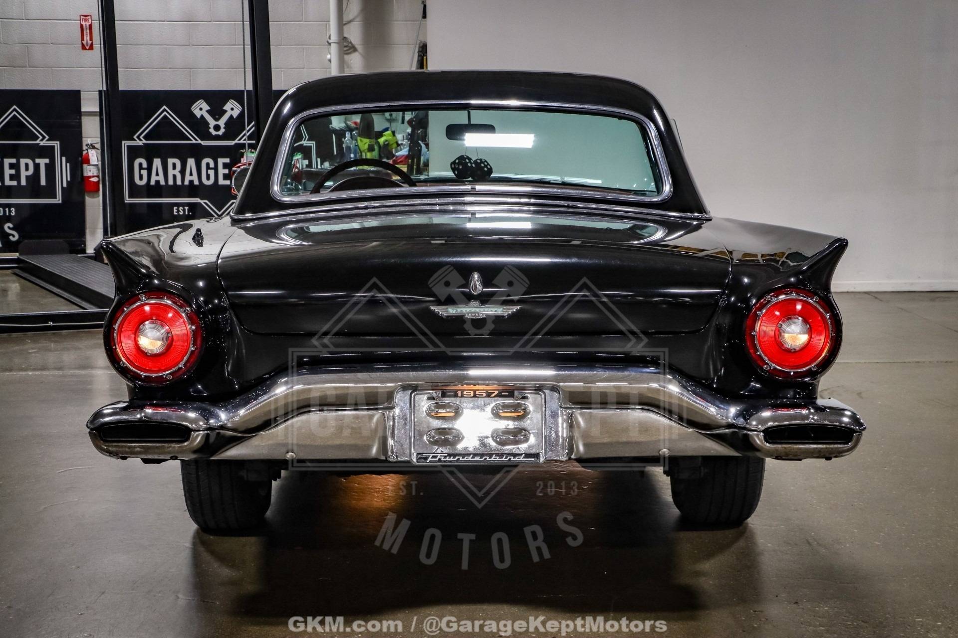 1957 Ford Thunderbird 85