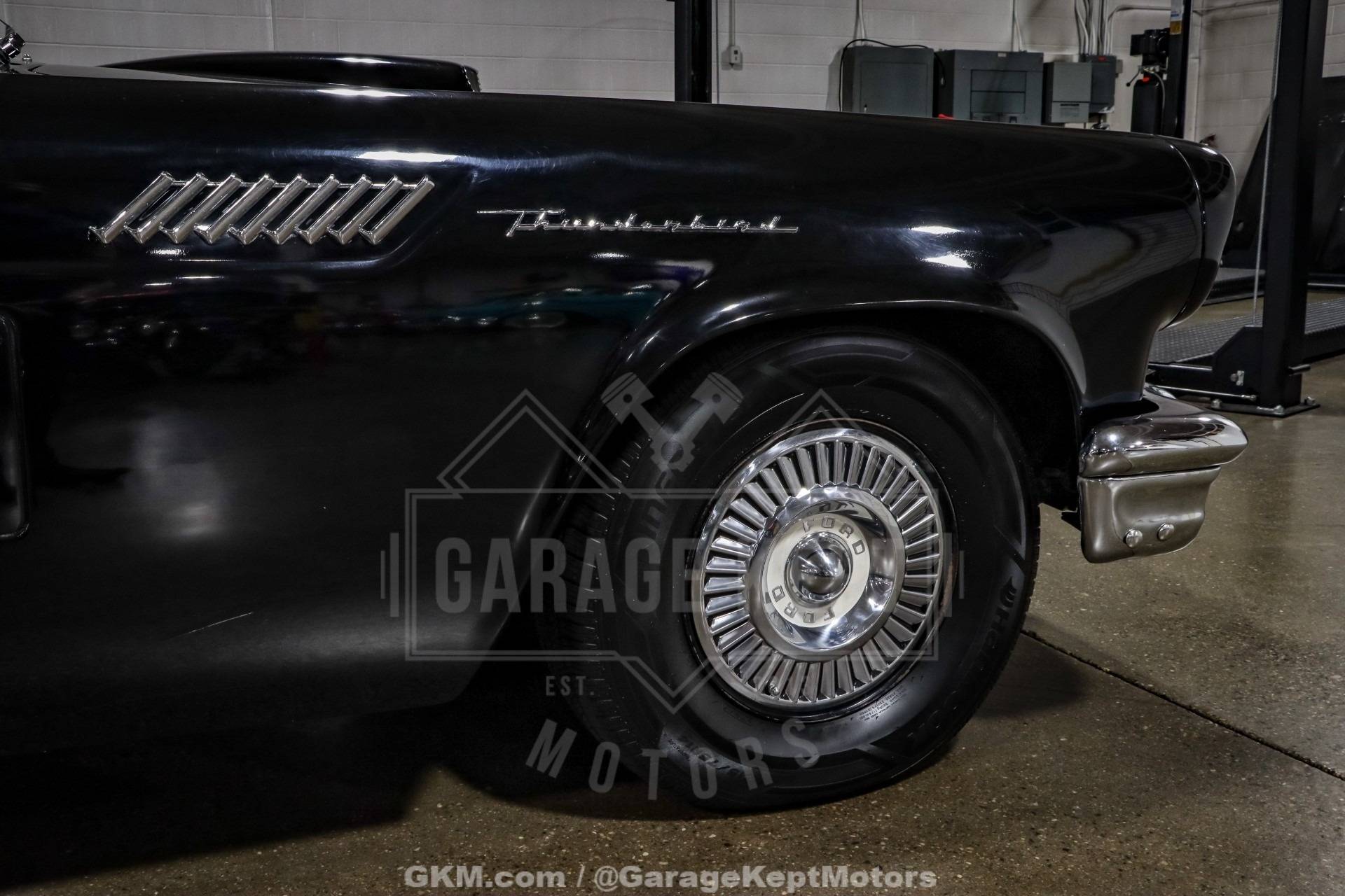 1957 Ford Thunderbird 107