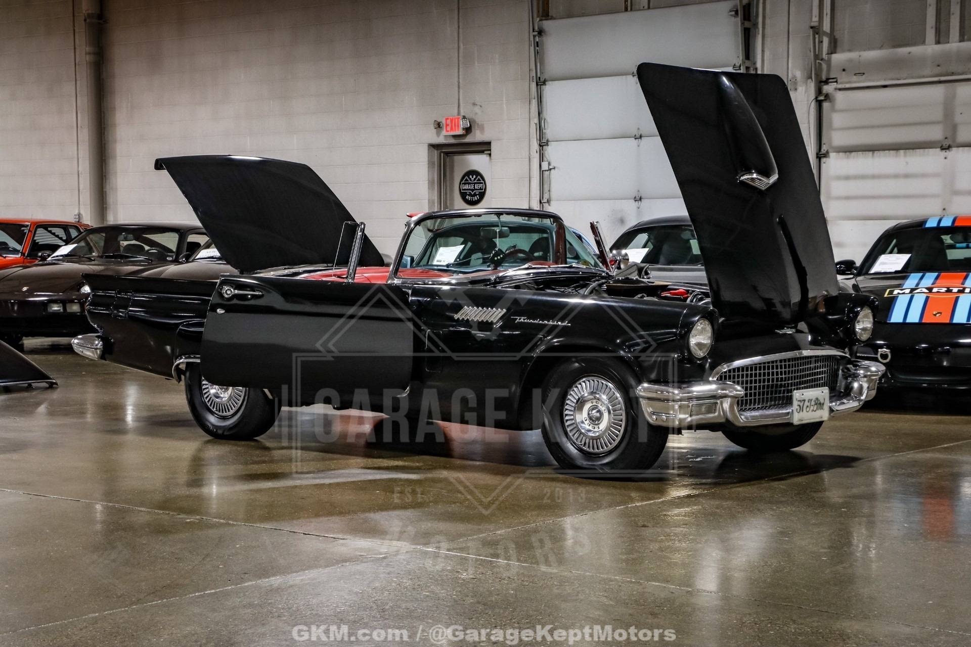 1957 Ford Thunderbird 159
