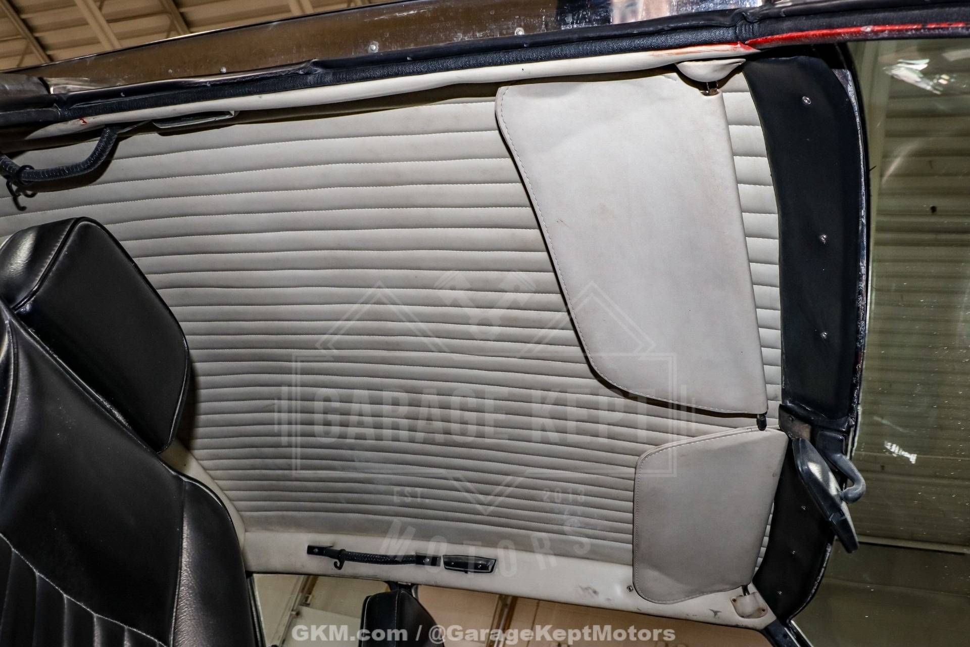 1971 Jensen Interceptor 129