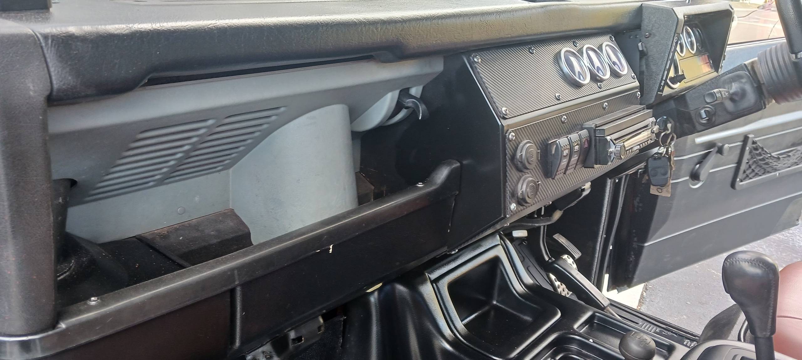 1991 Land Rover Defender 90 42