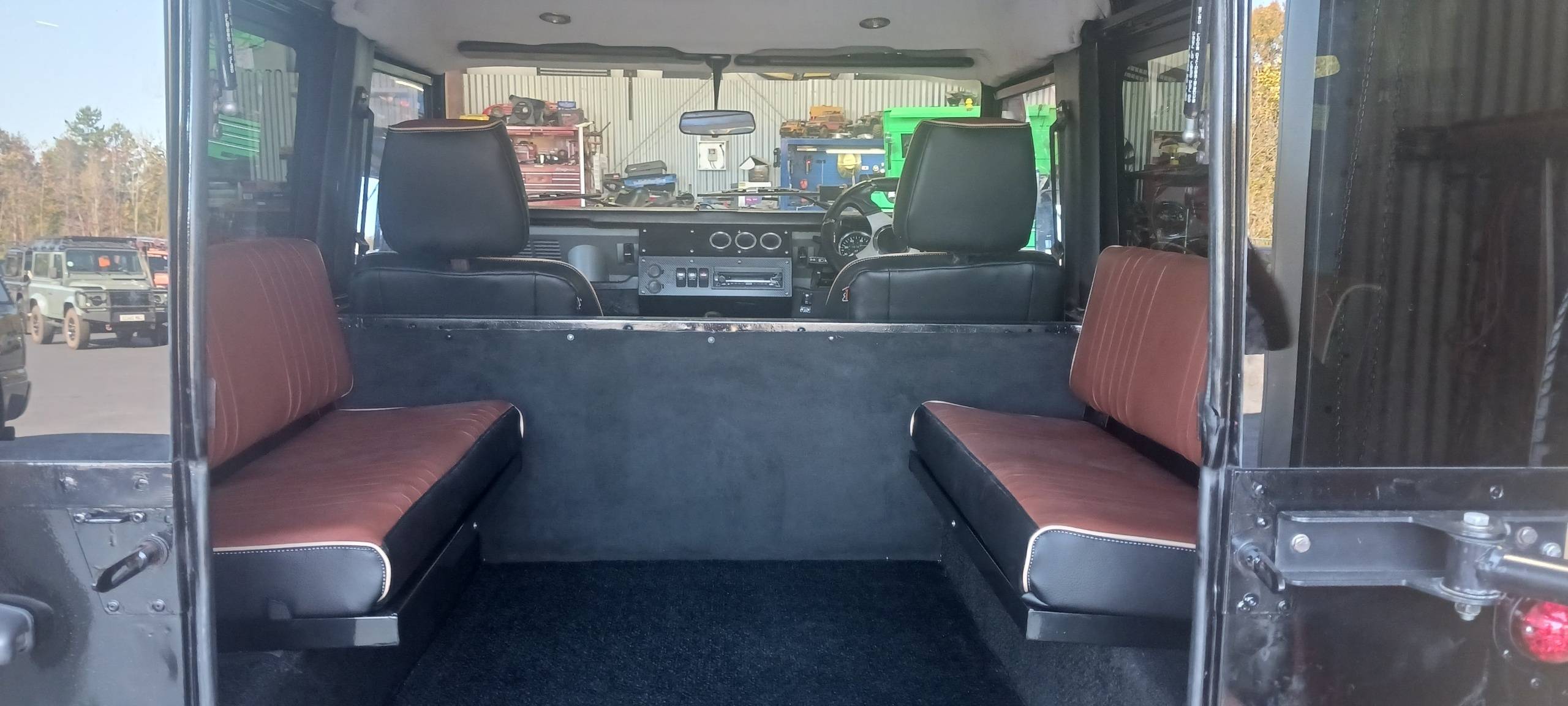 1991 Land Rover Defender 90 33