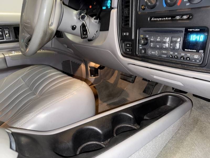 23500 Chevrolet Impala 33