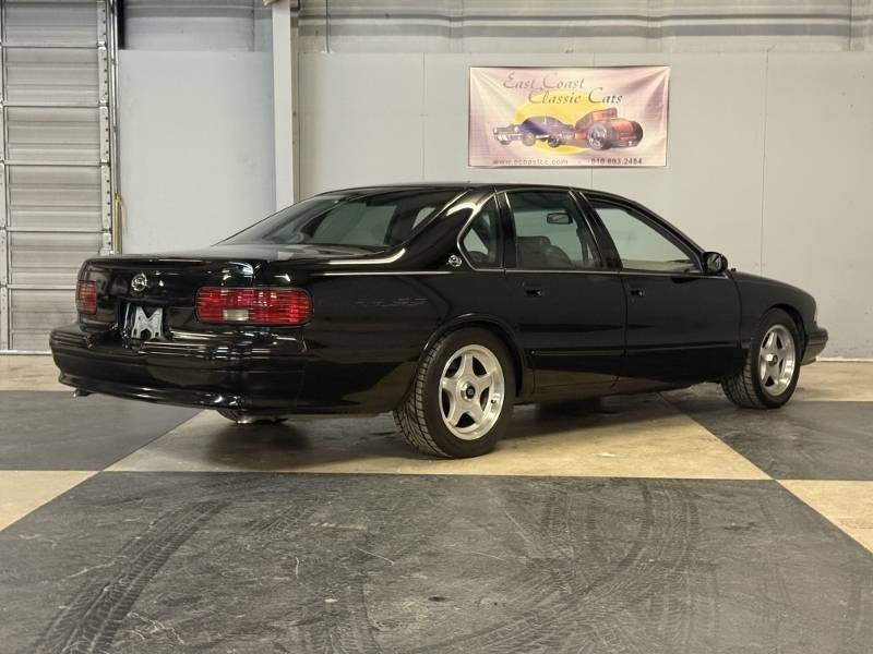 23500 Chevrolet Impala 64