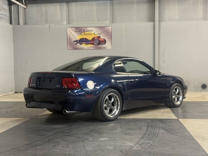 2001 Ford Mustang 74