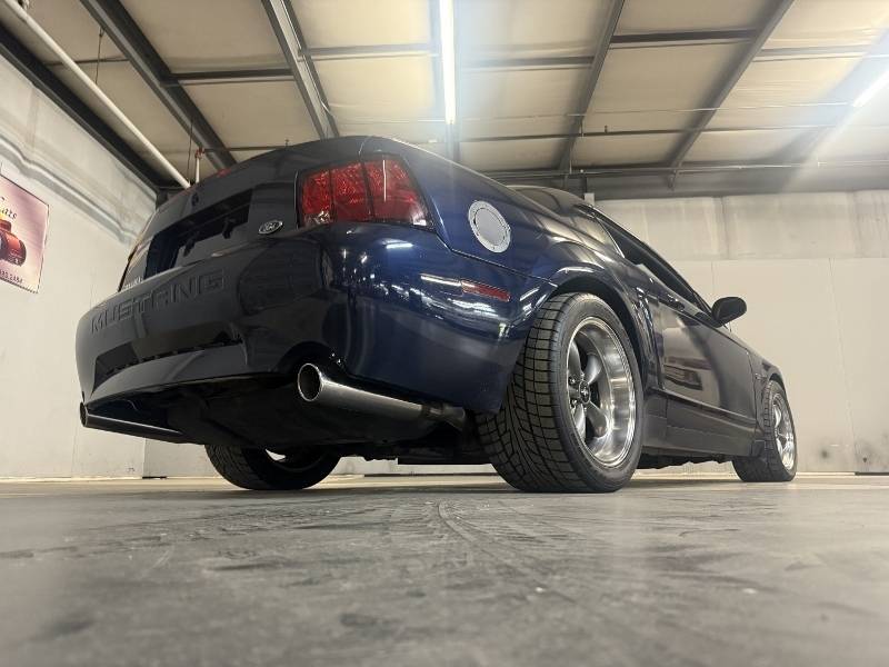 2001 Ford Mustang 76