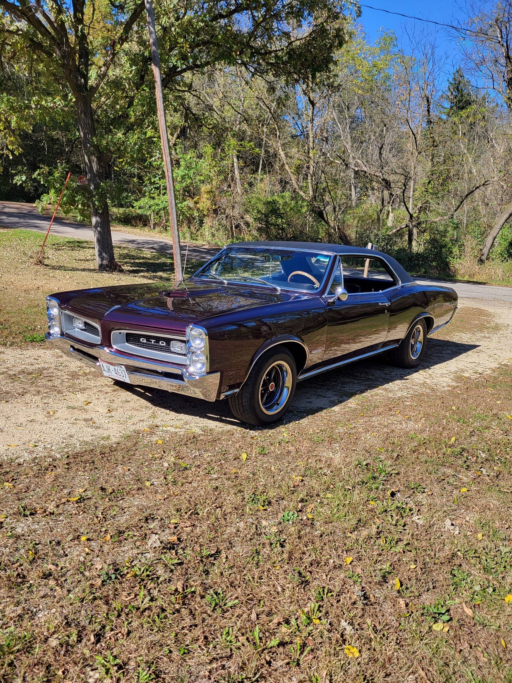 1966 Pontiac GTO 14