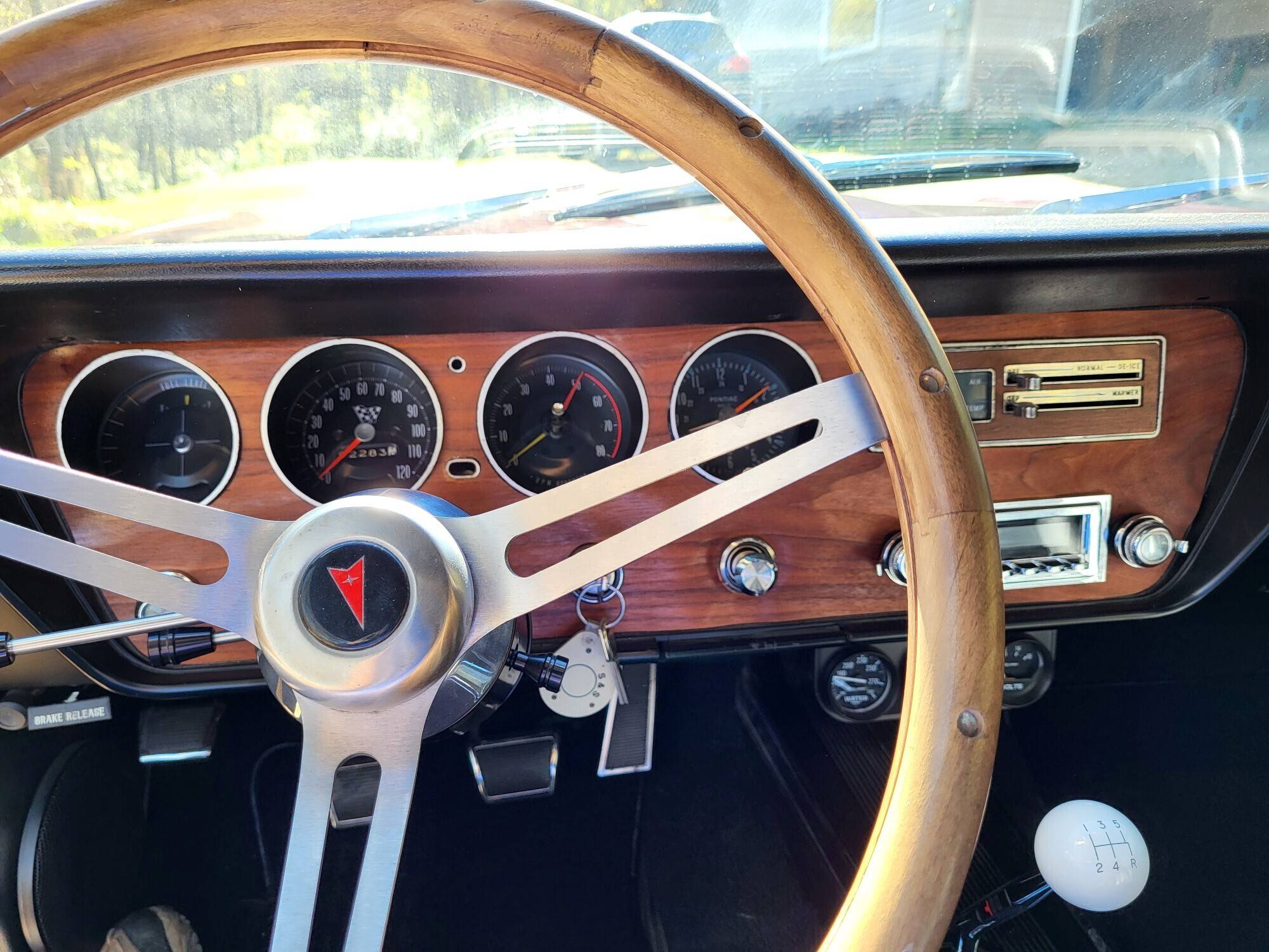 1966 Pontiac GTO 26
