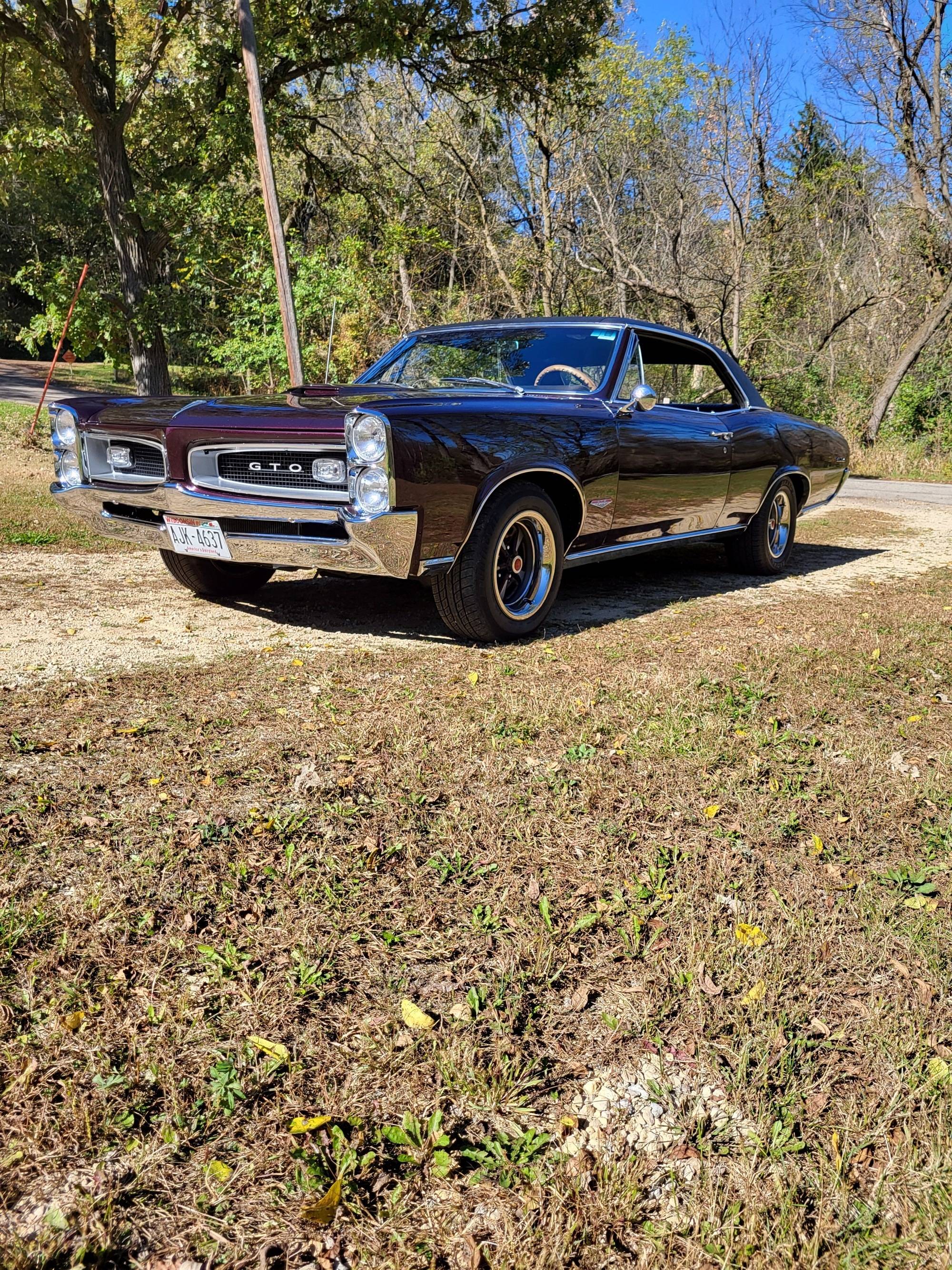1966 Pontiac GTO 18