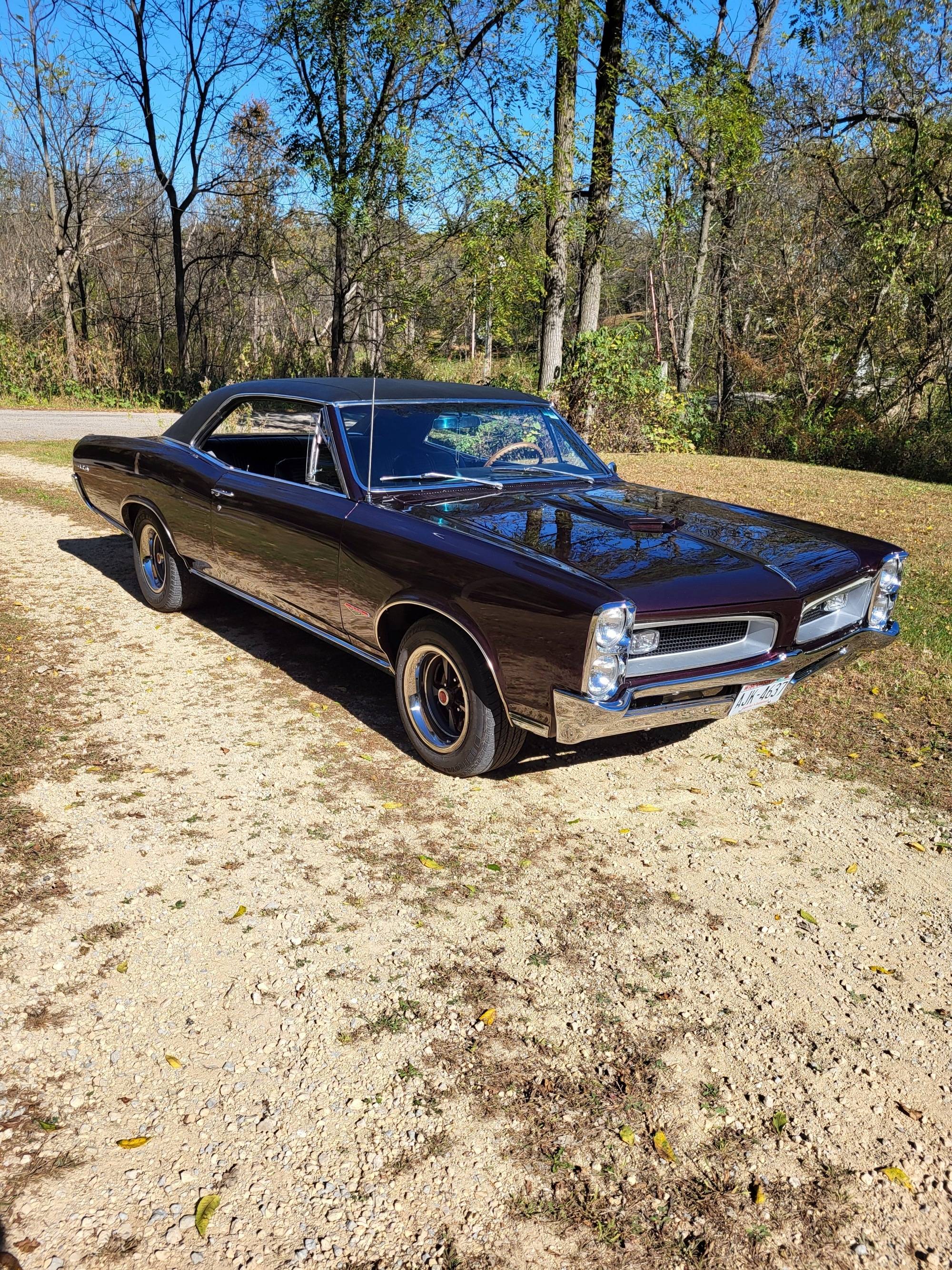 1966 Pontiac GTO 17