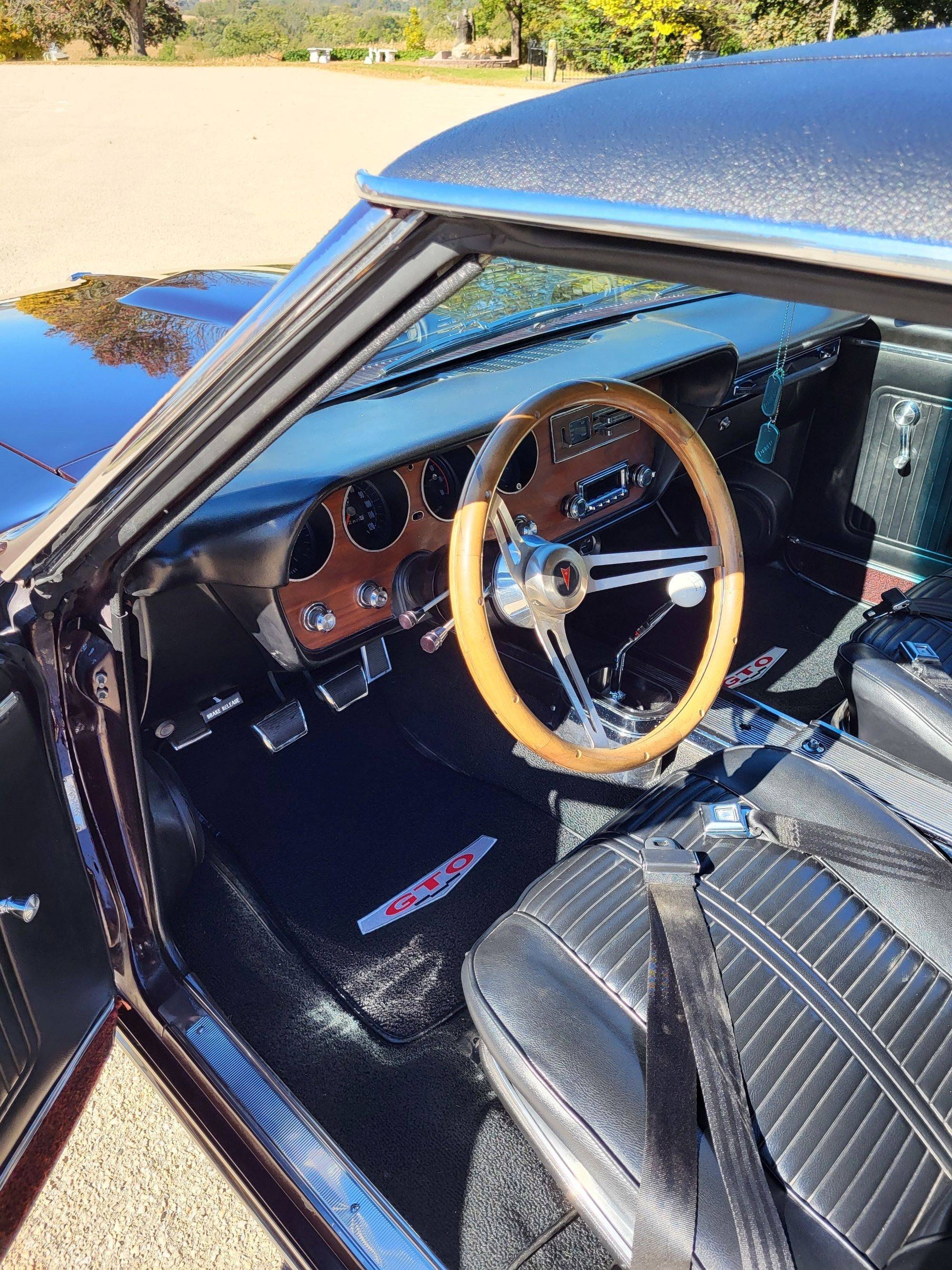 1966 Pontiac GTO 29