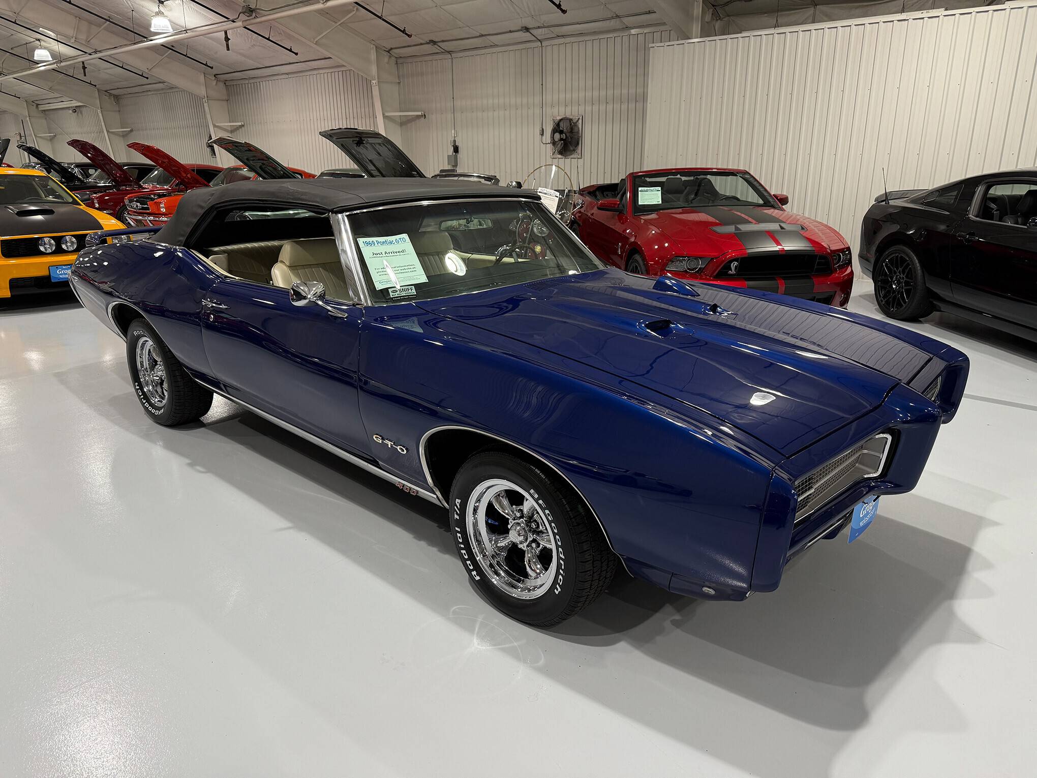 1969 Pontiac GTO 11