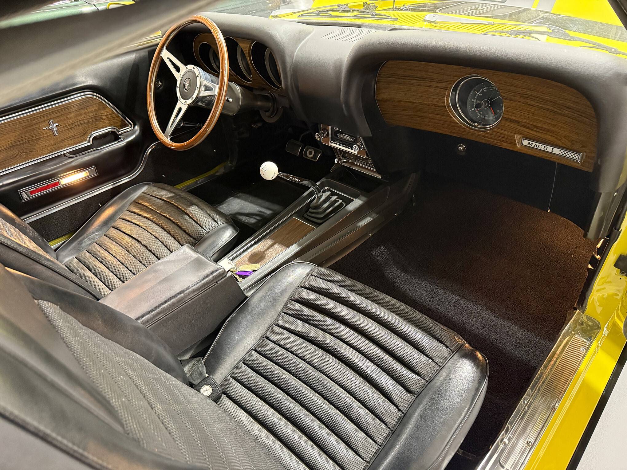 1970 Ford  Mustang 24