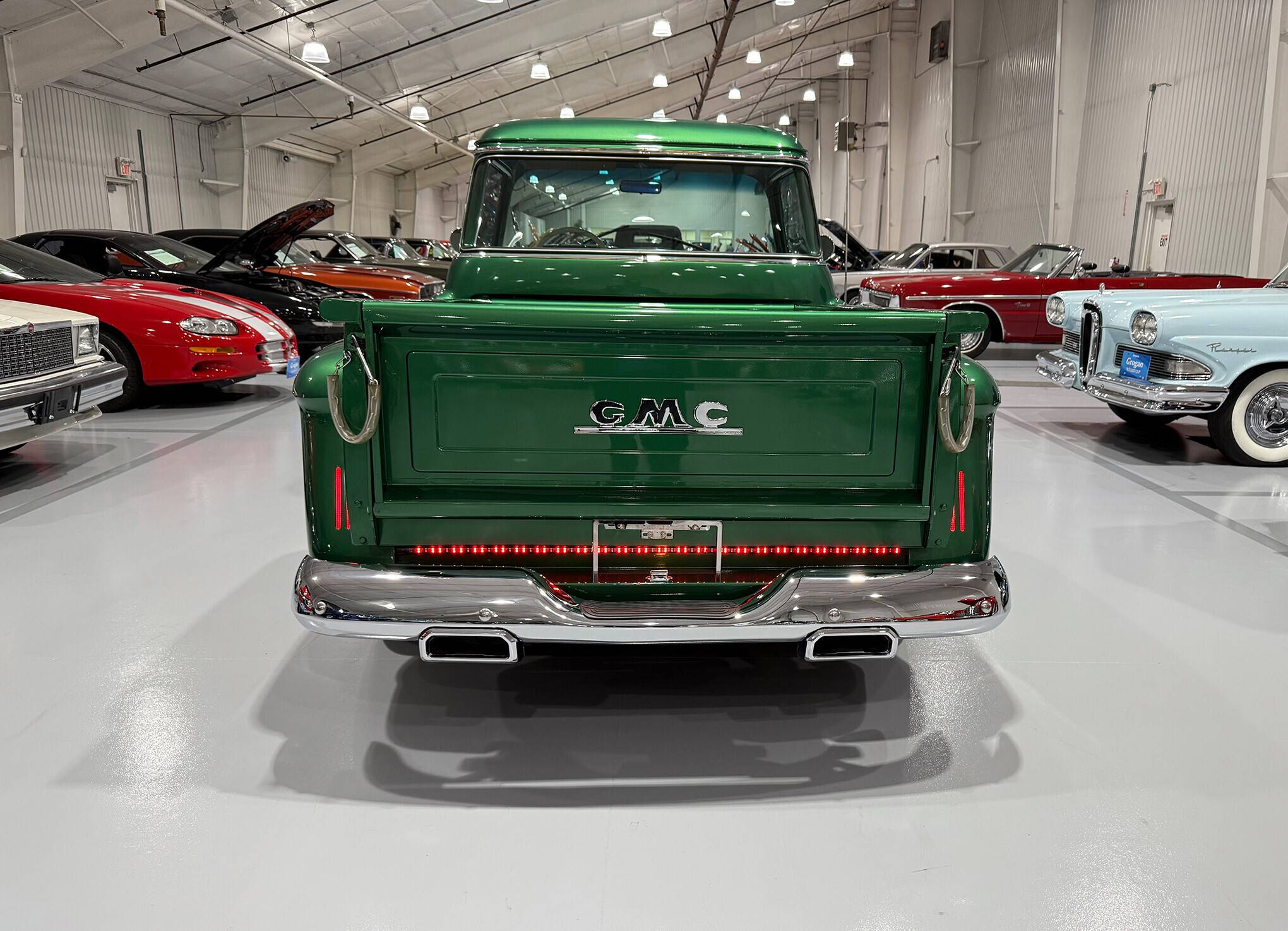 1956 GMC Big Window Step-Side 9