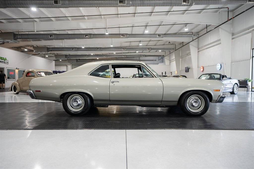 1972 Chevrolet Nova 29