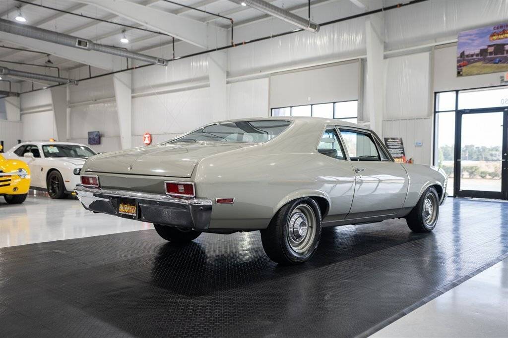 1972 Chevrolet Nova 21
