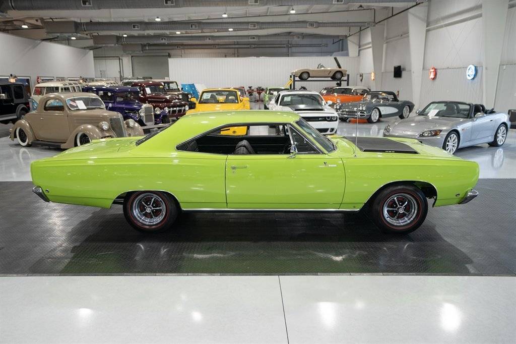 1968 Plymouth Road Runner 33