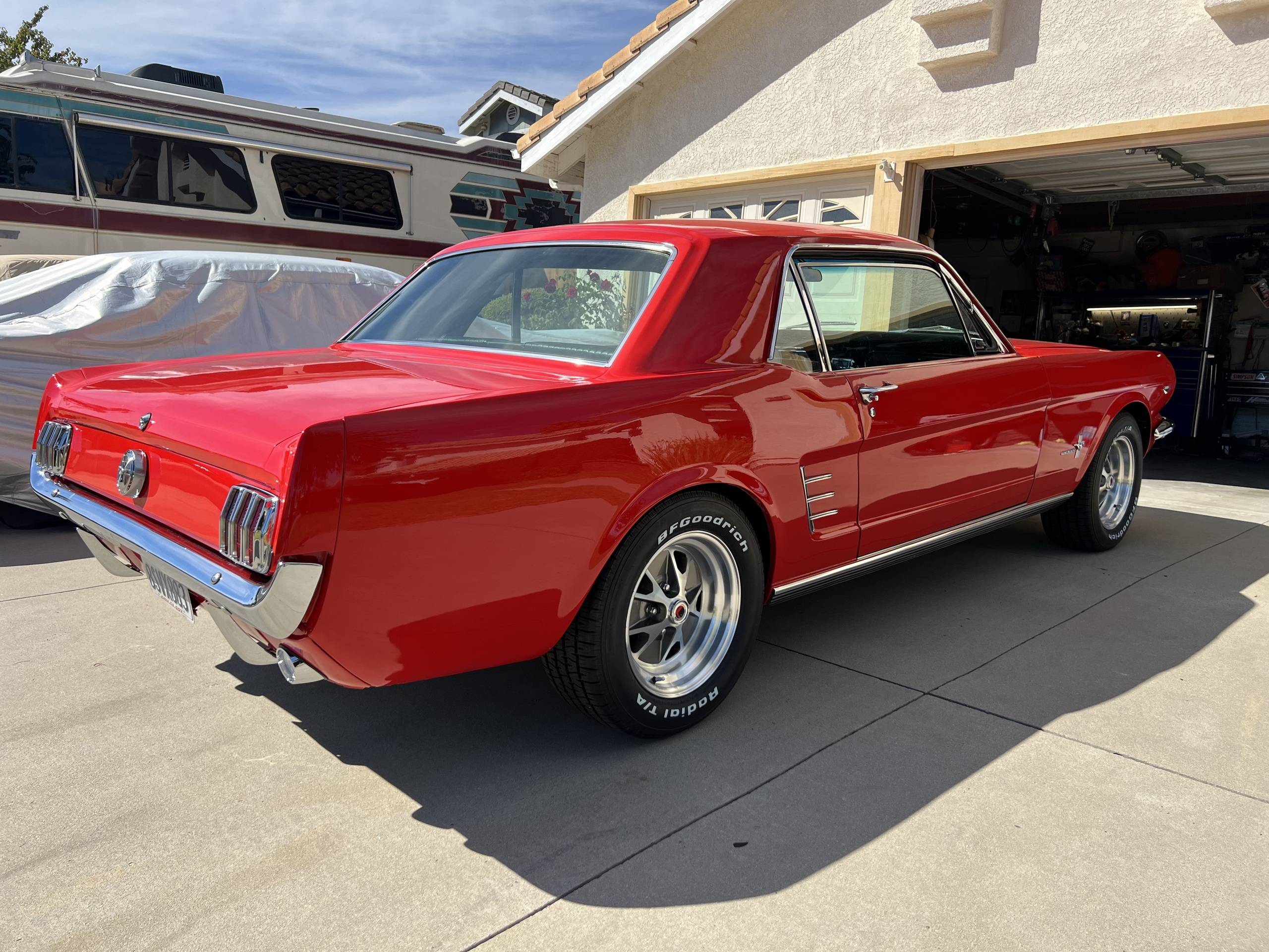 1966 Ford Mustang 2