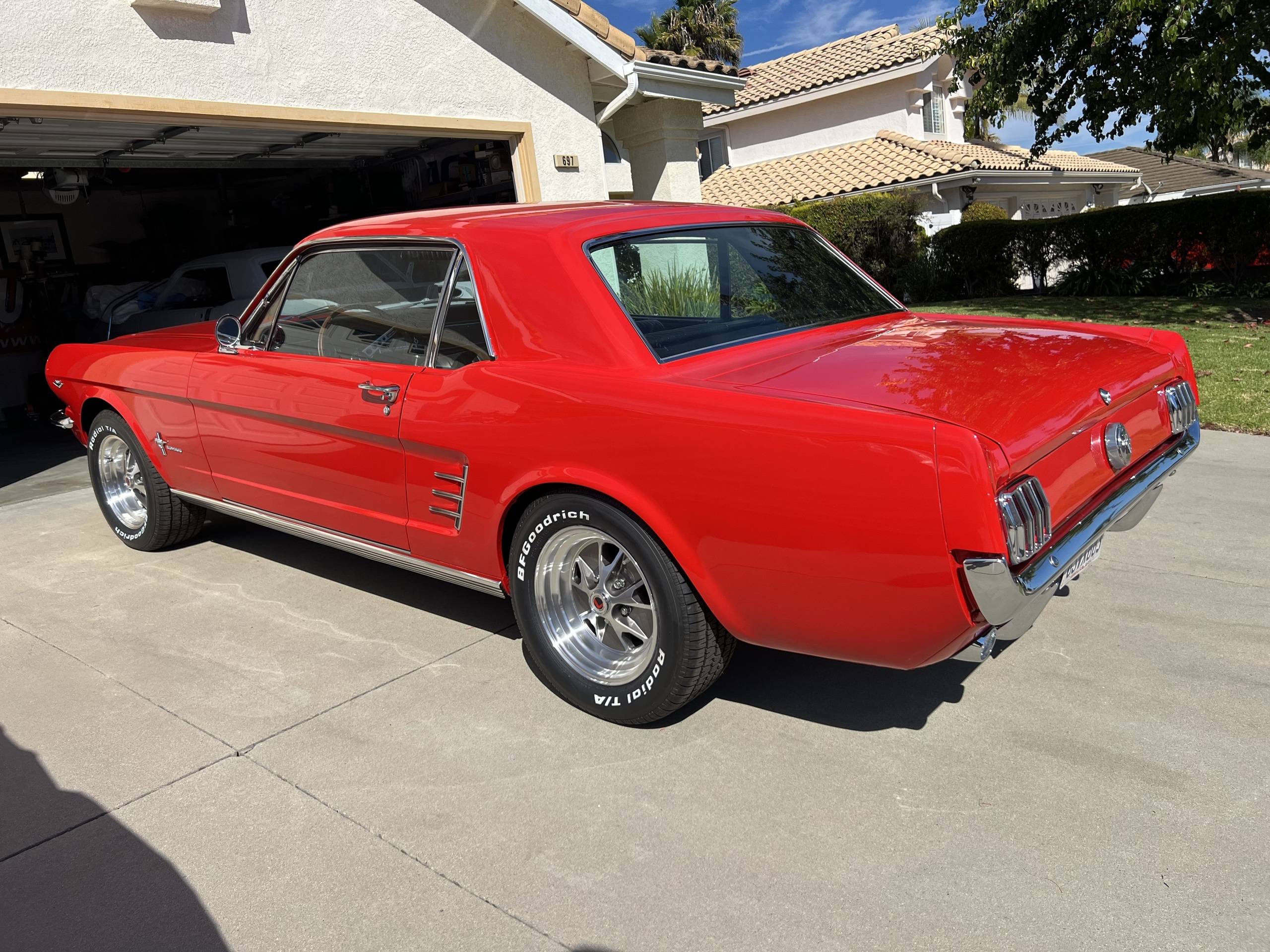 1966 Ford Mustang 3