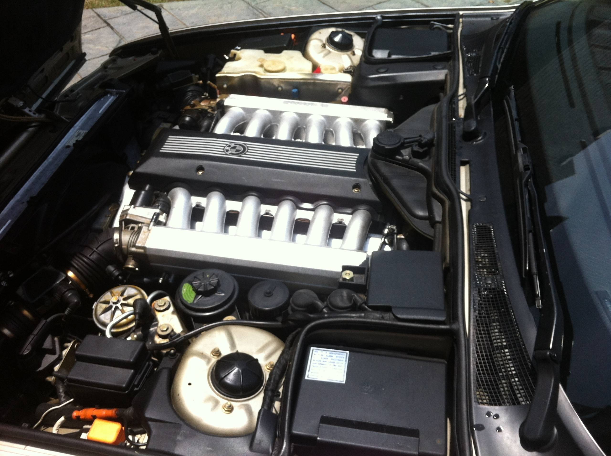 1990 BMW 7 Series 17