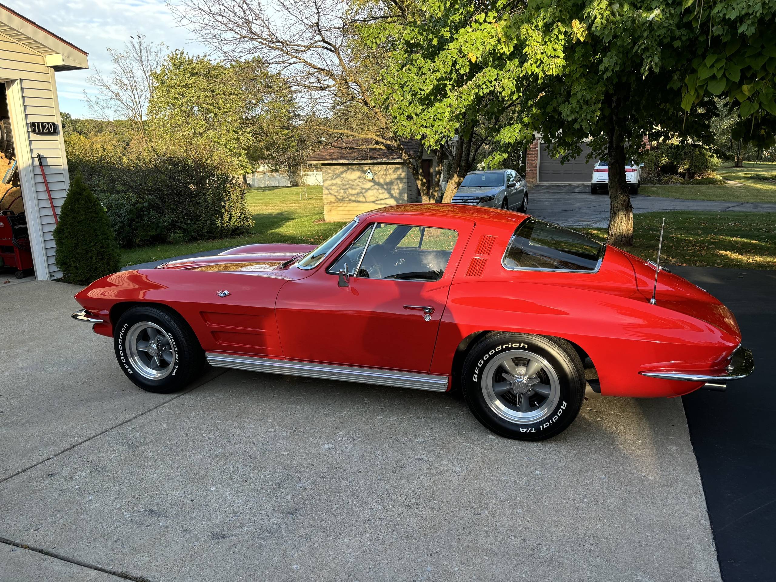 1964 Chevrolet Corvette 10