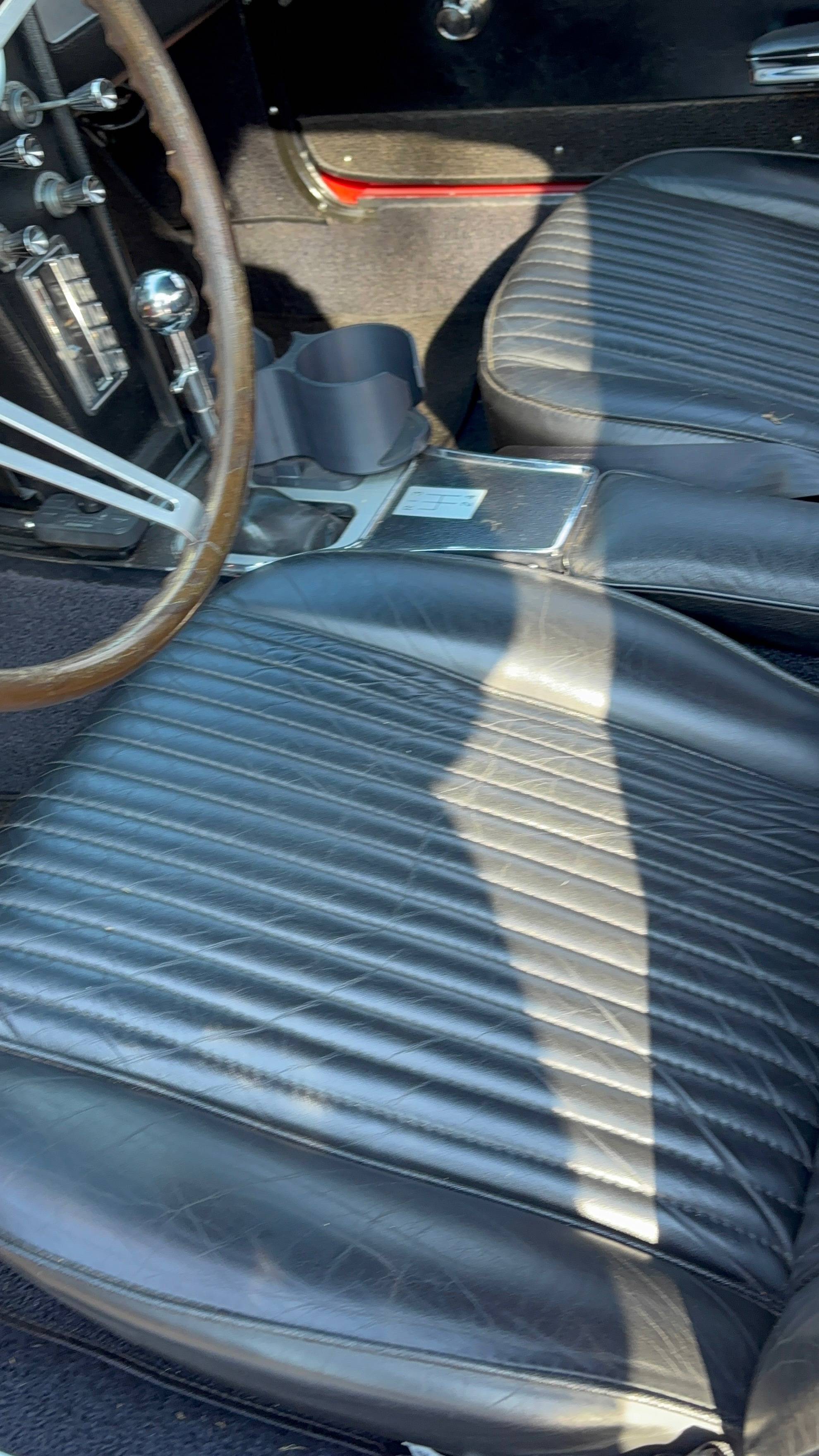 1964 Chevrolet Corvette 30