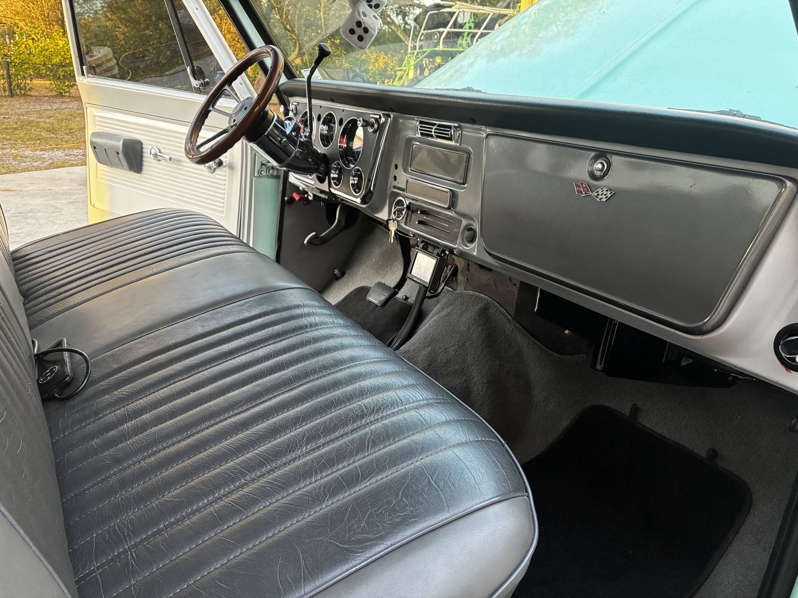 1969 Chevrolet C-10 37