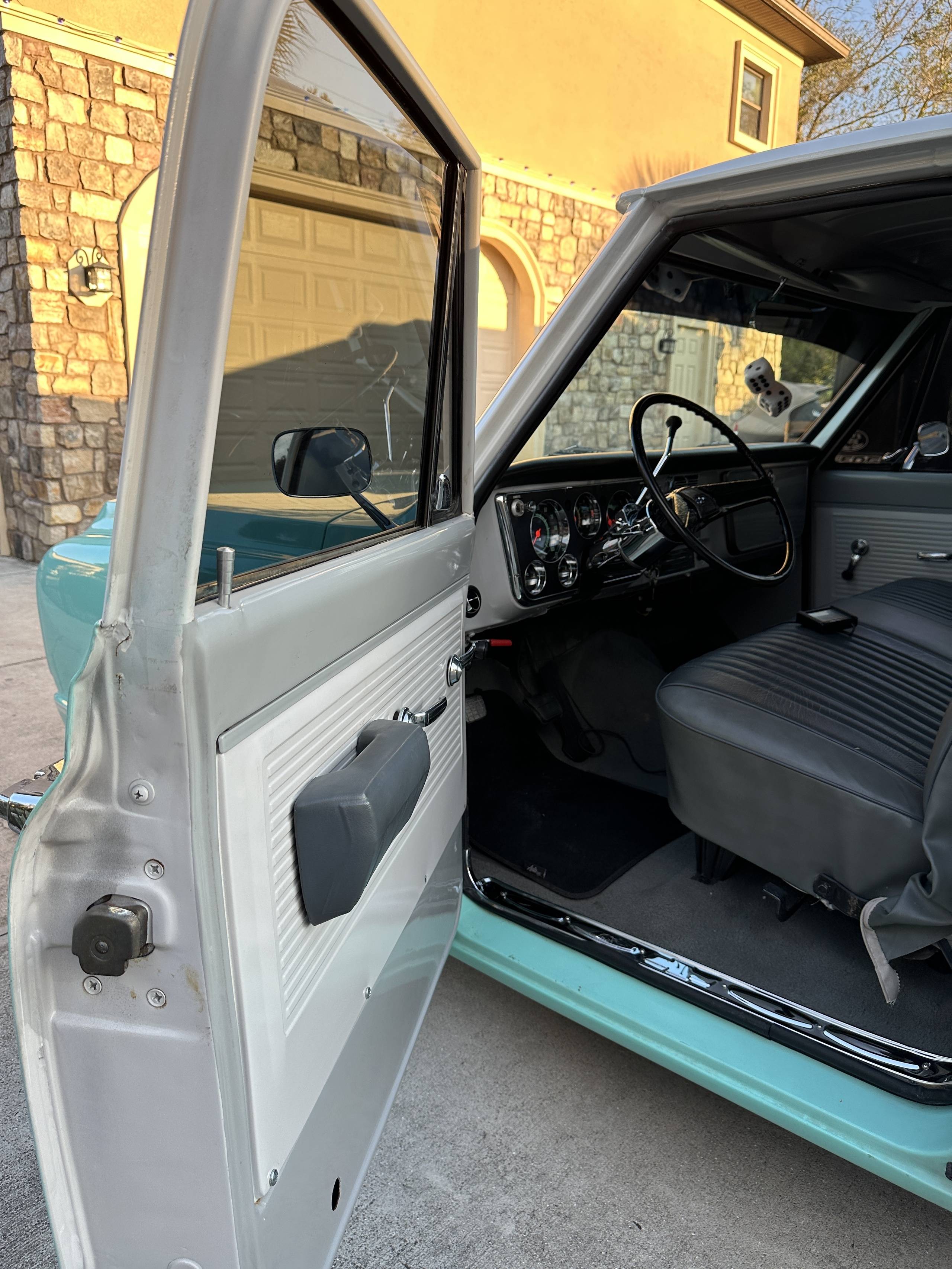 1969 Chevrolet C-10 40