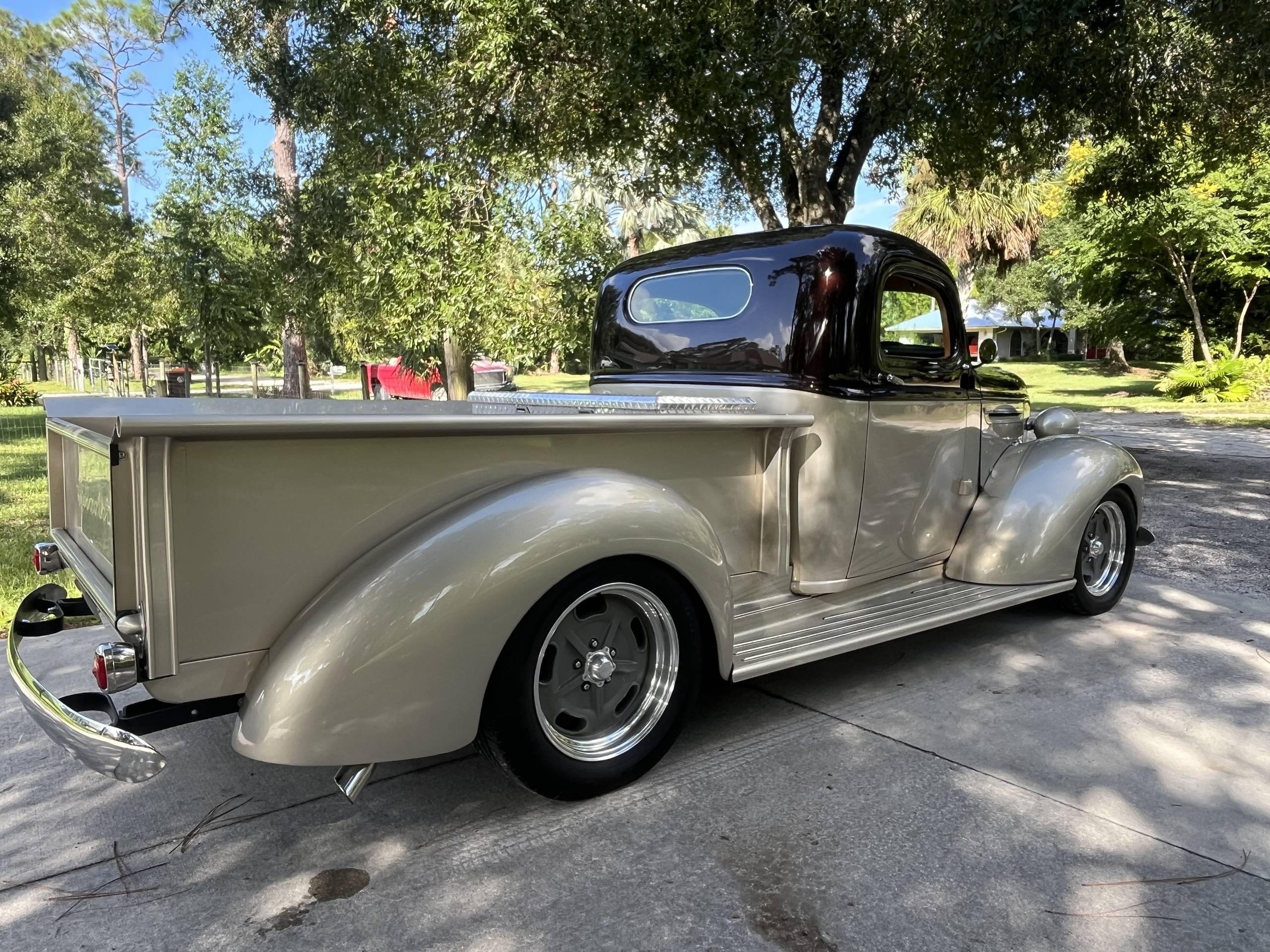 1940 Chevrolet custom 2
