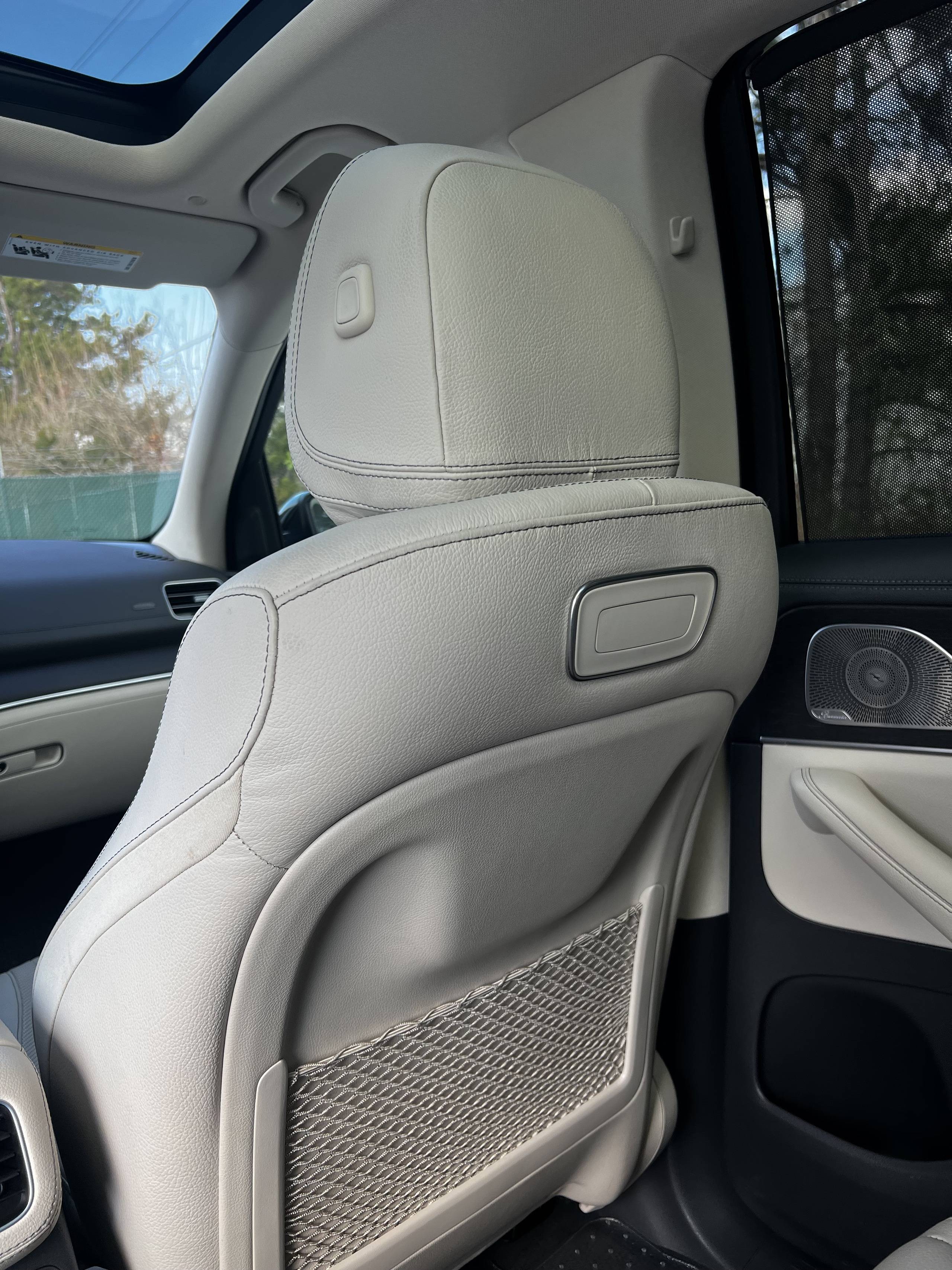 2020 Mercedes-Benz GL-Class 23