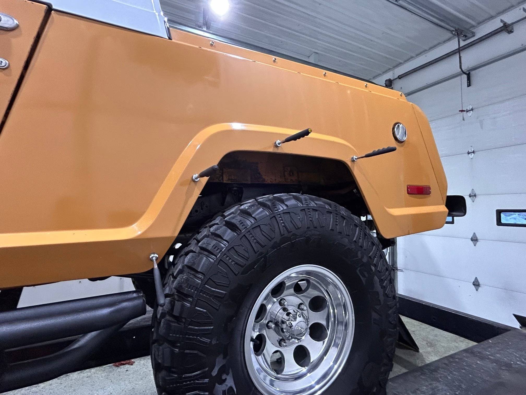 1972 Jeep COMMANDO 105