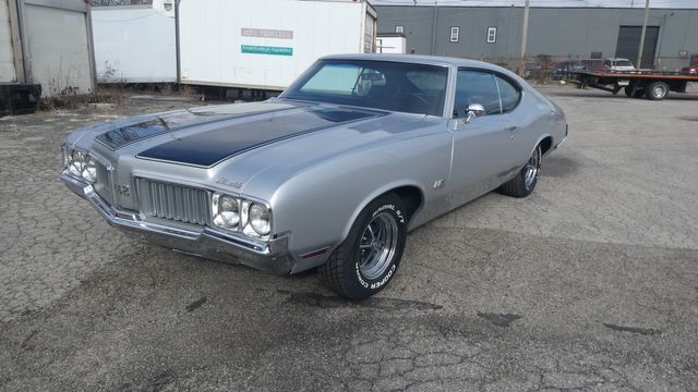 1970 OLDSMOBILE 442 1