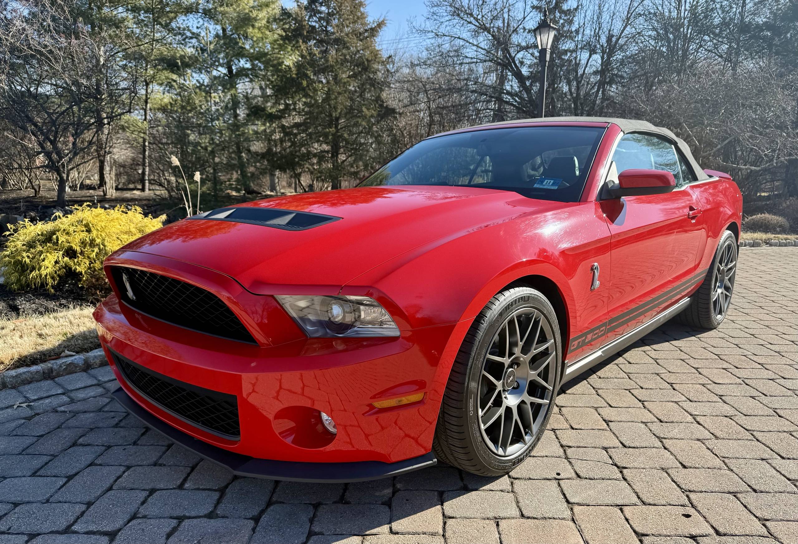 2011 FORD MUSTANG 2