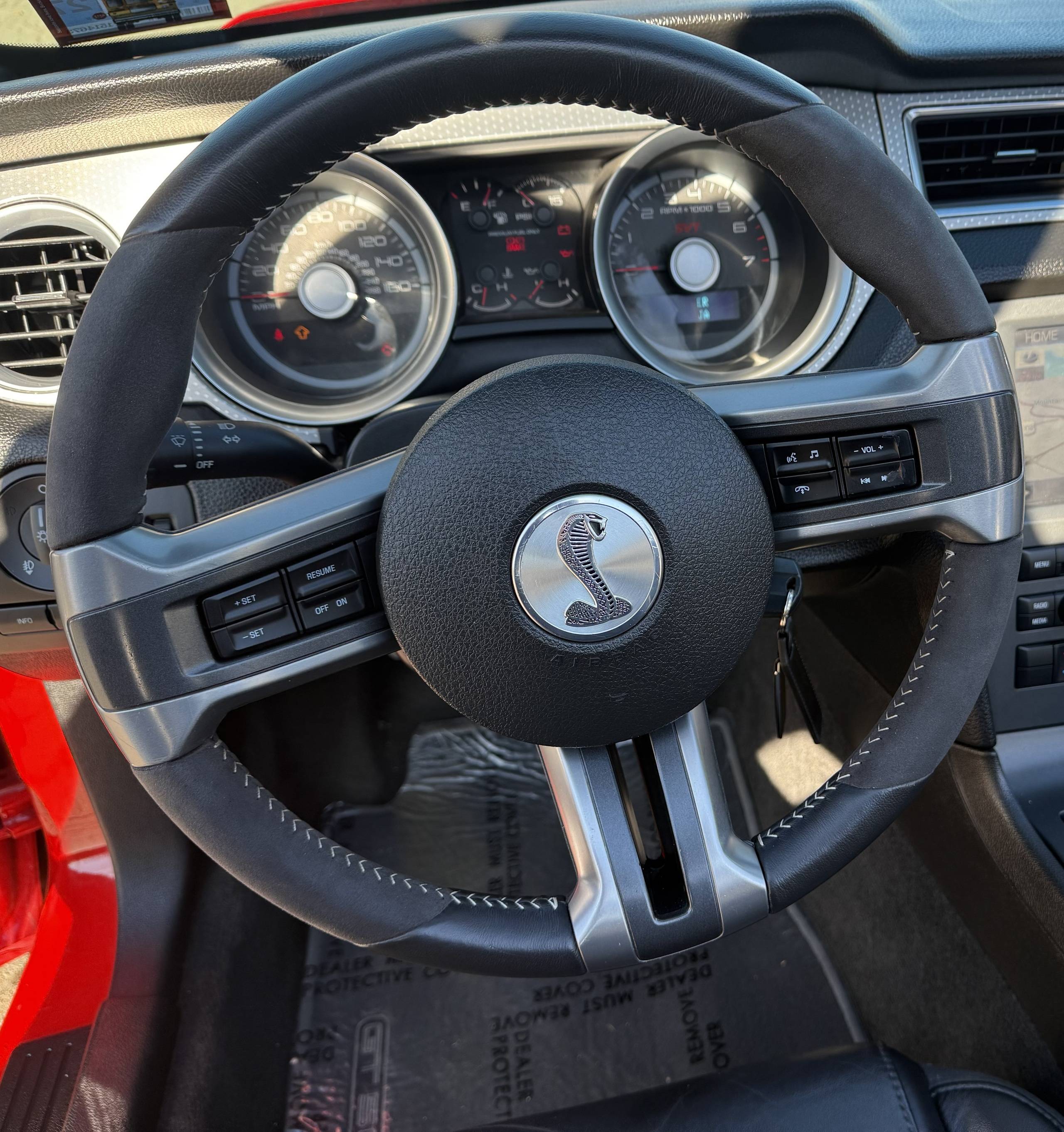 2011 FORD MUSTANG 13