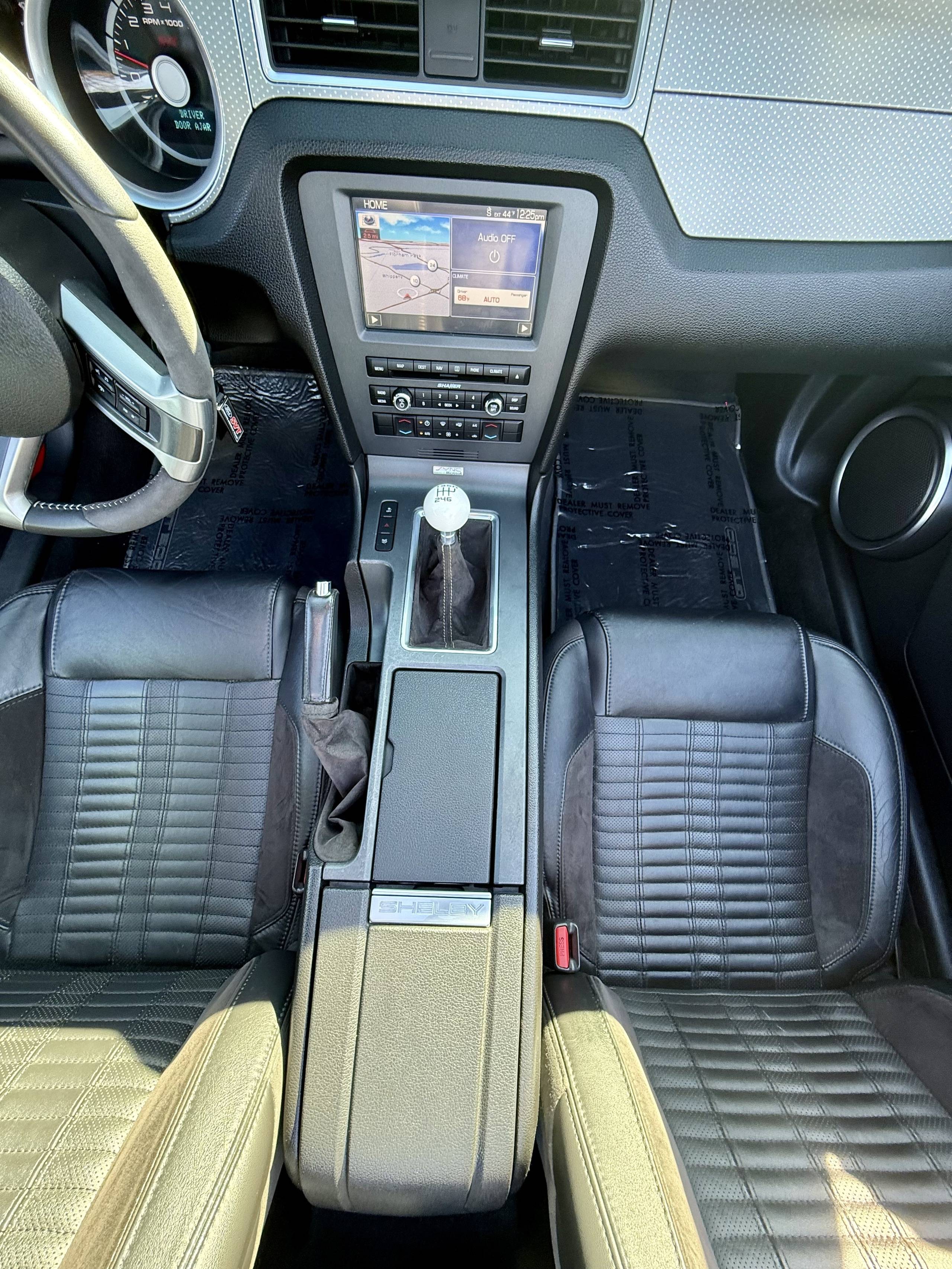 2011 FORD MUSTANG 22