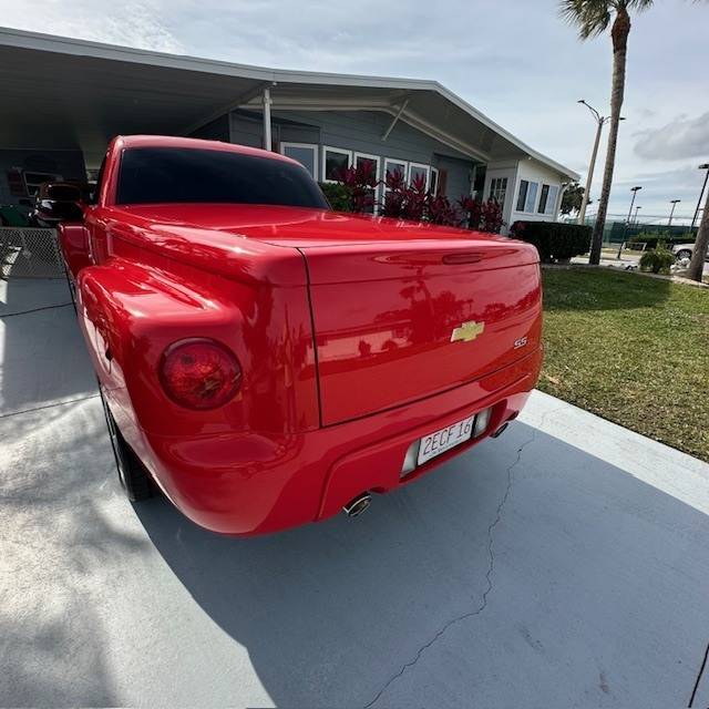 2005 Chevrolet SSR 14