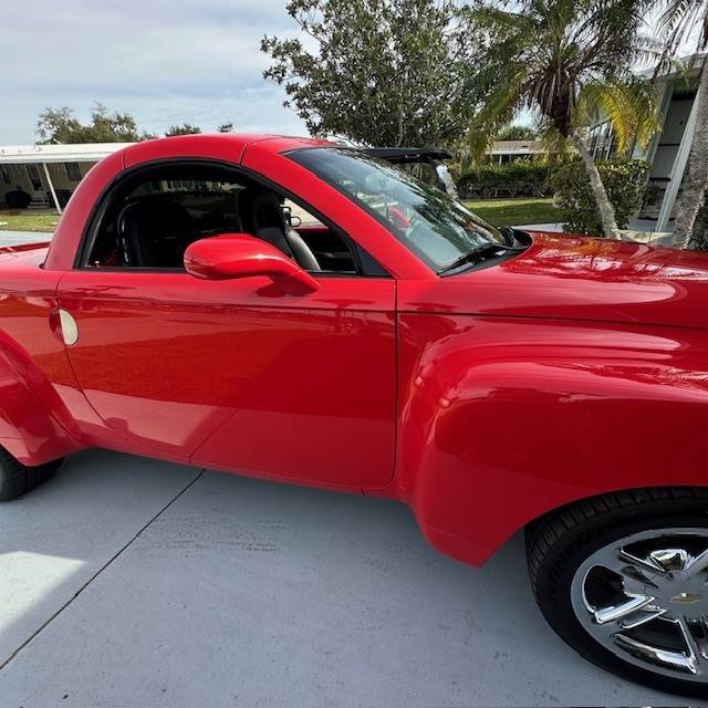2005 Chevrolet SSR 6