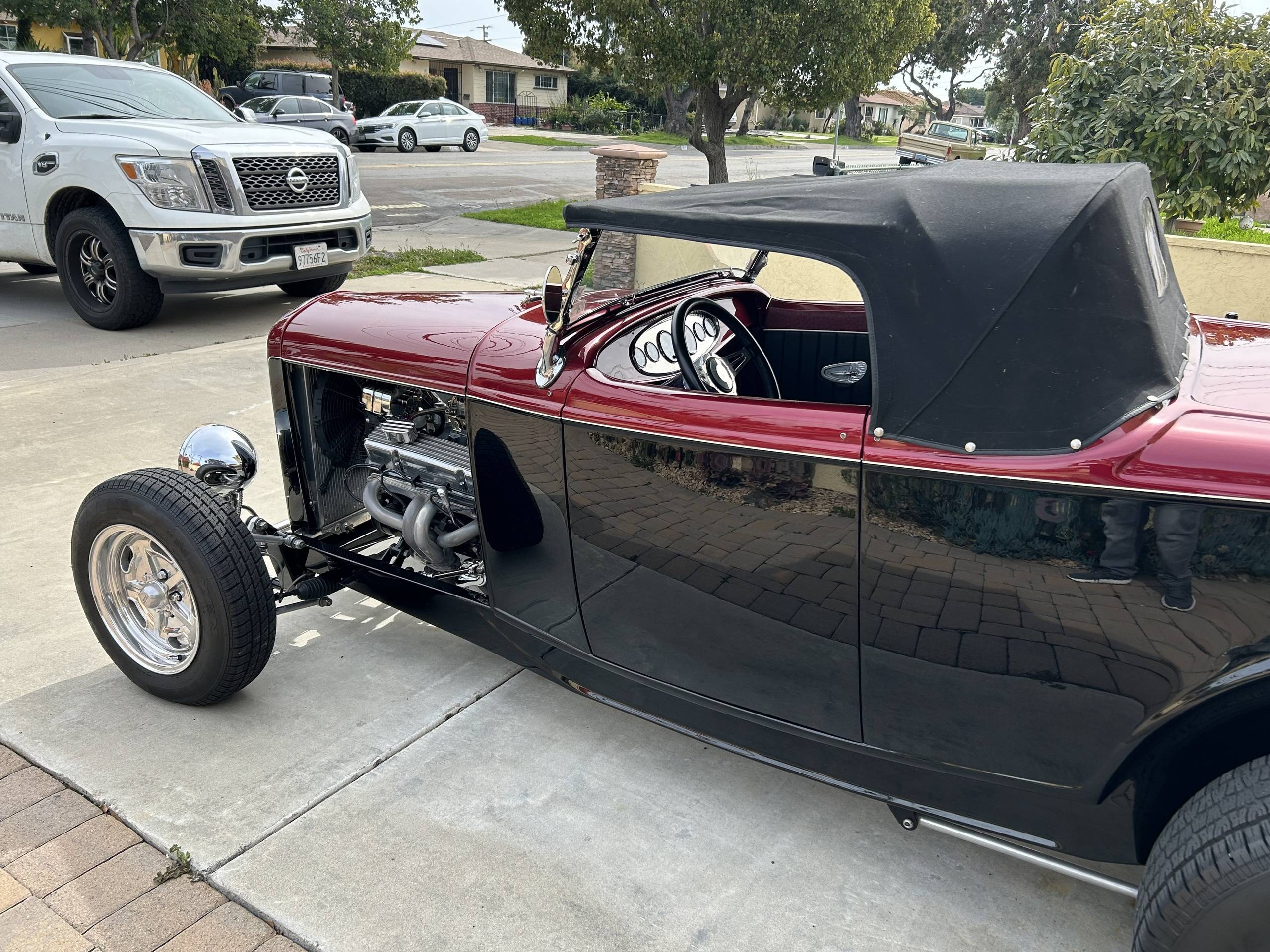 1932 Ford Roadster 7