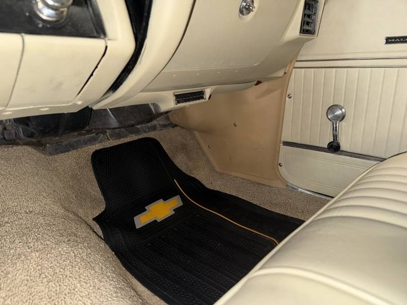 1971 Chevrolet Malibu 26